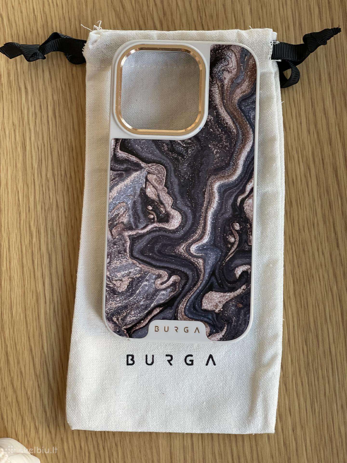 Burga Enchanted Mirror - iPhone 15 Pro dėklas