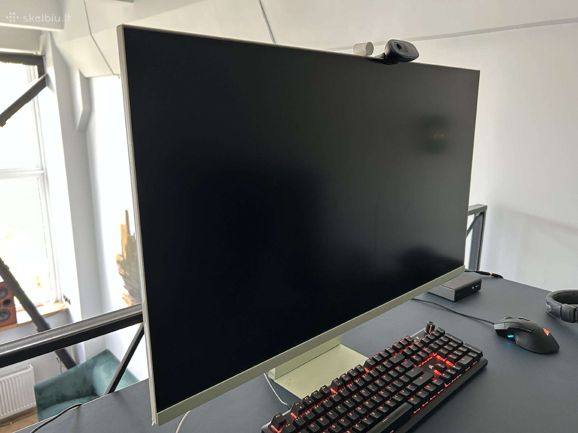 Samsung Smart Monitor M8 32"