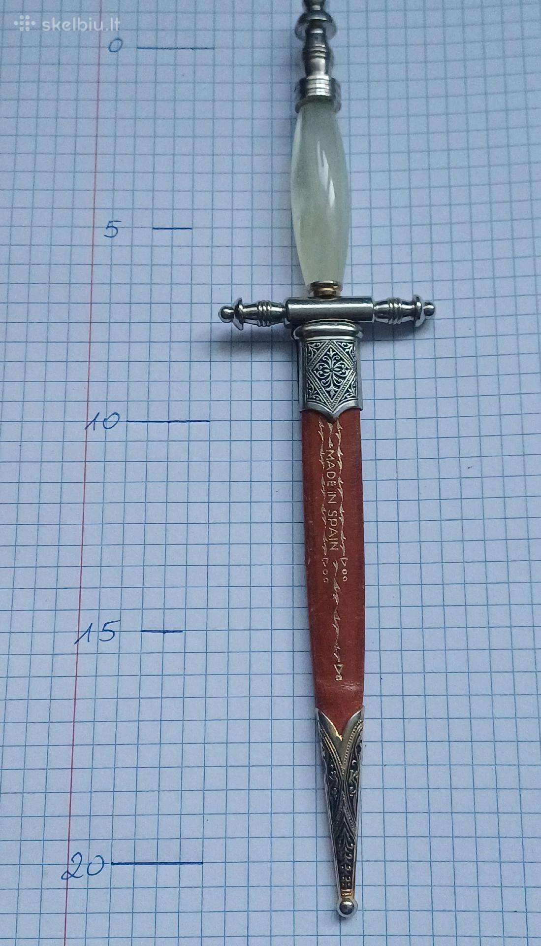 Peilis laiškams atidaryti (vokų peiliukas)