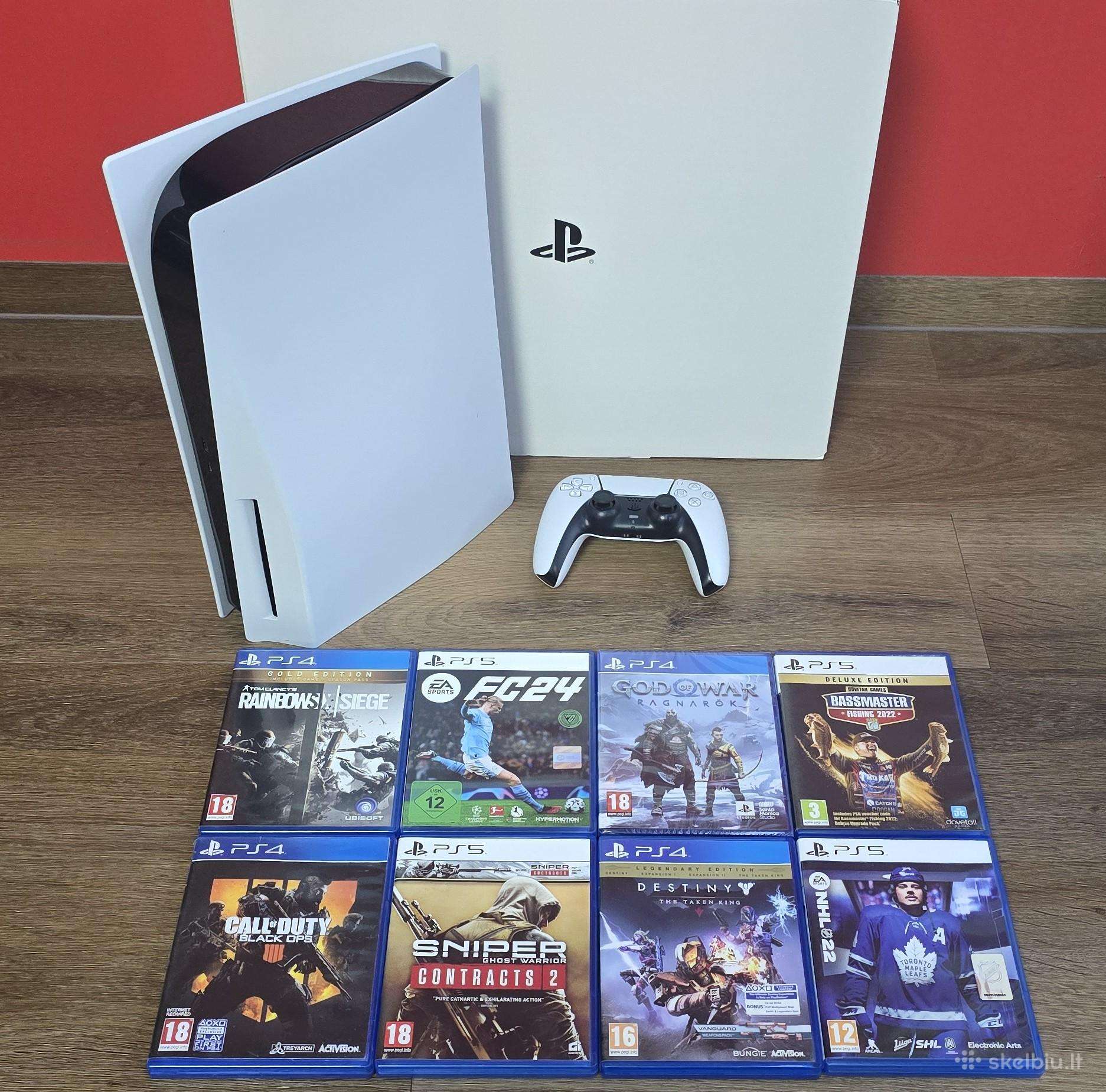 Playstation 5 disc versija su daug priedų