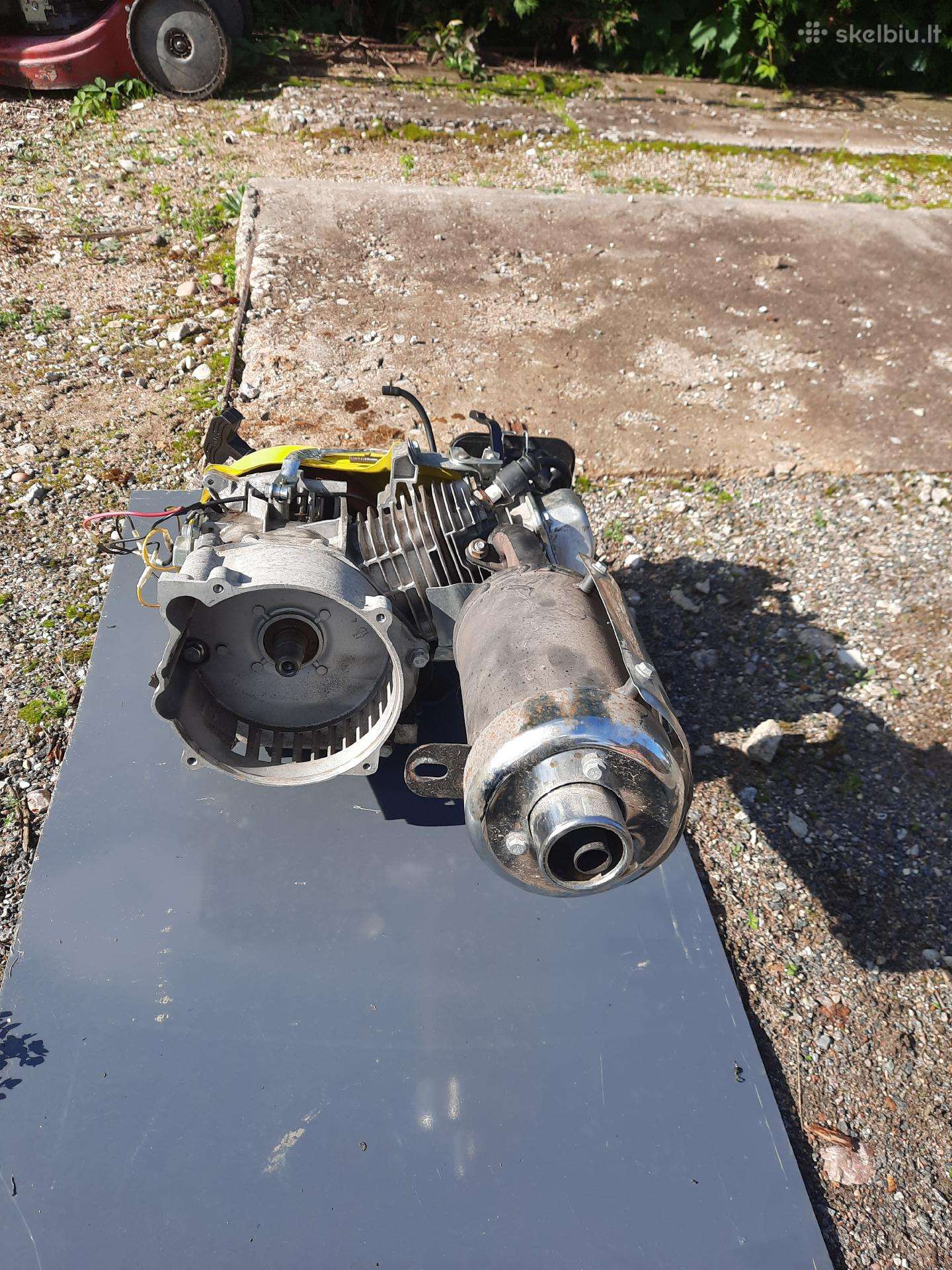 3,5 kw generatoriaus variklis