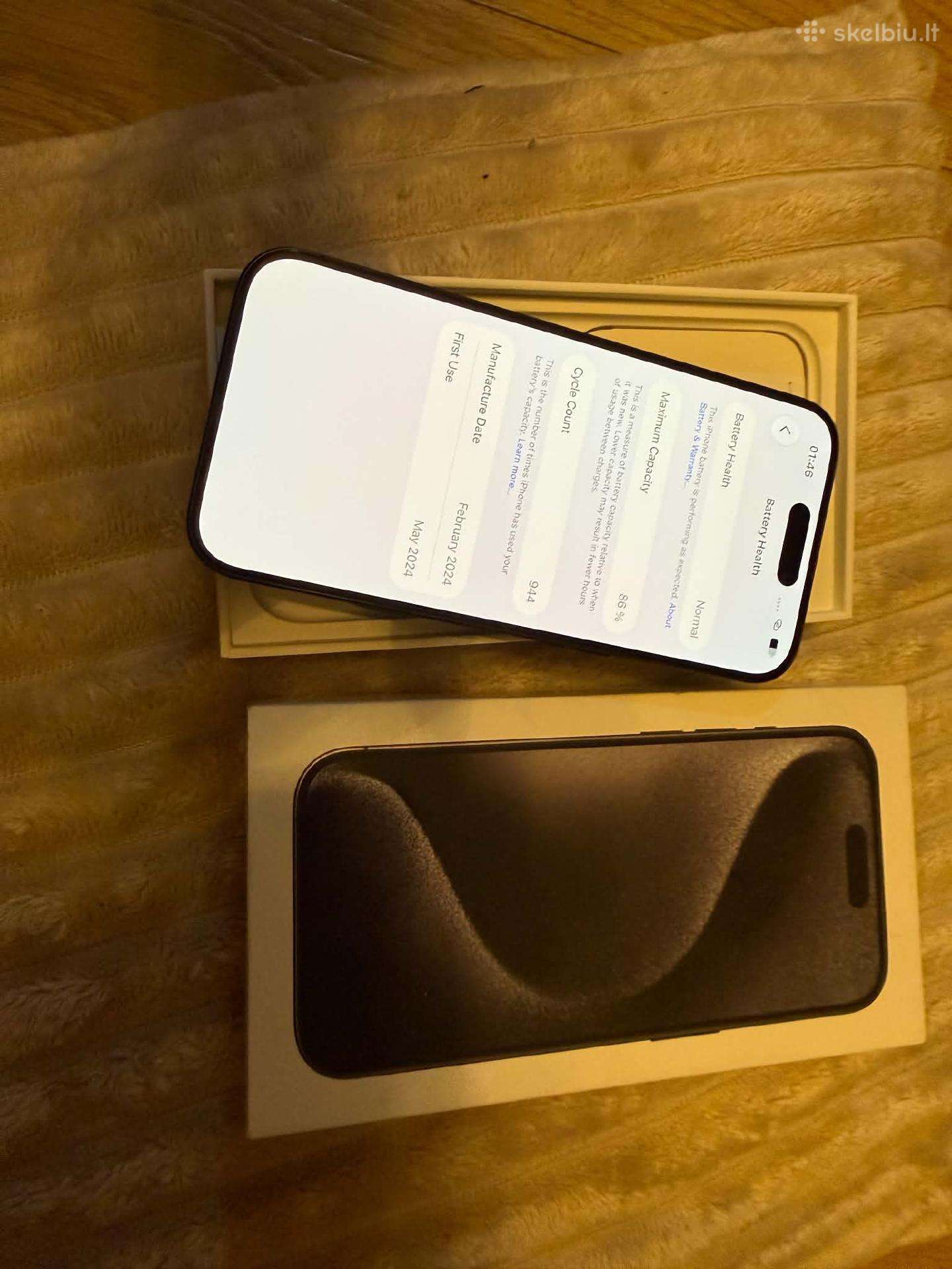 Parduodamas iPhone 15 Pro.