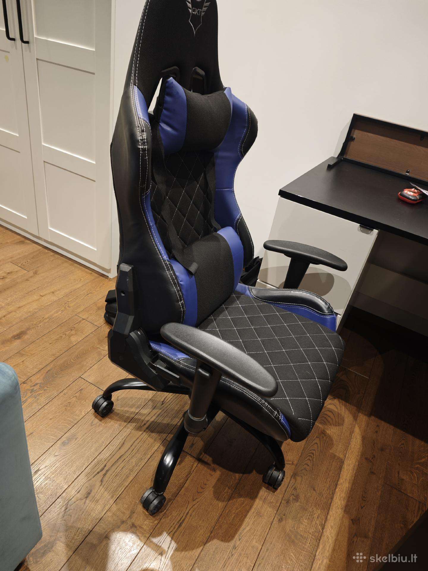 Darbo kėdė, gamerio kėdė