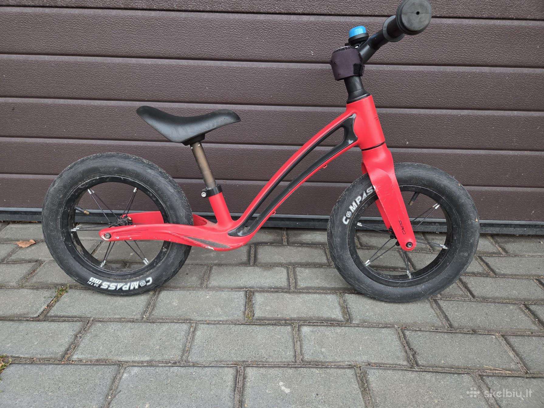 Balansinis dviratukas Hornit Airo 12