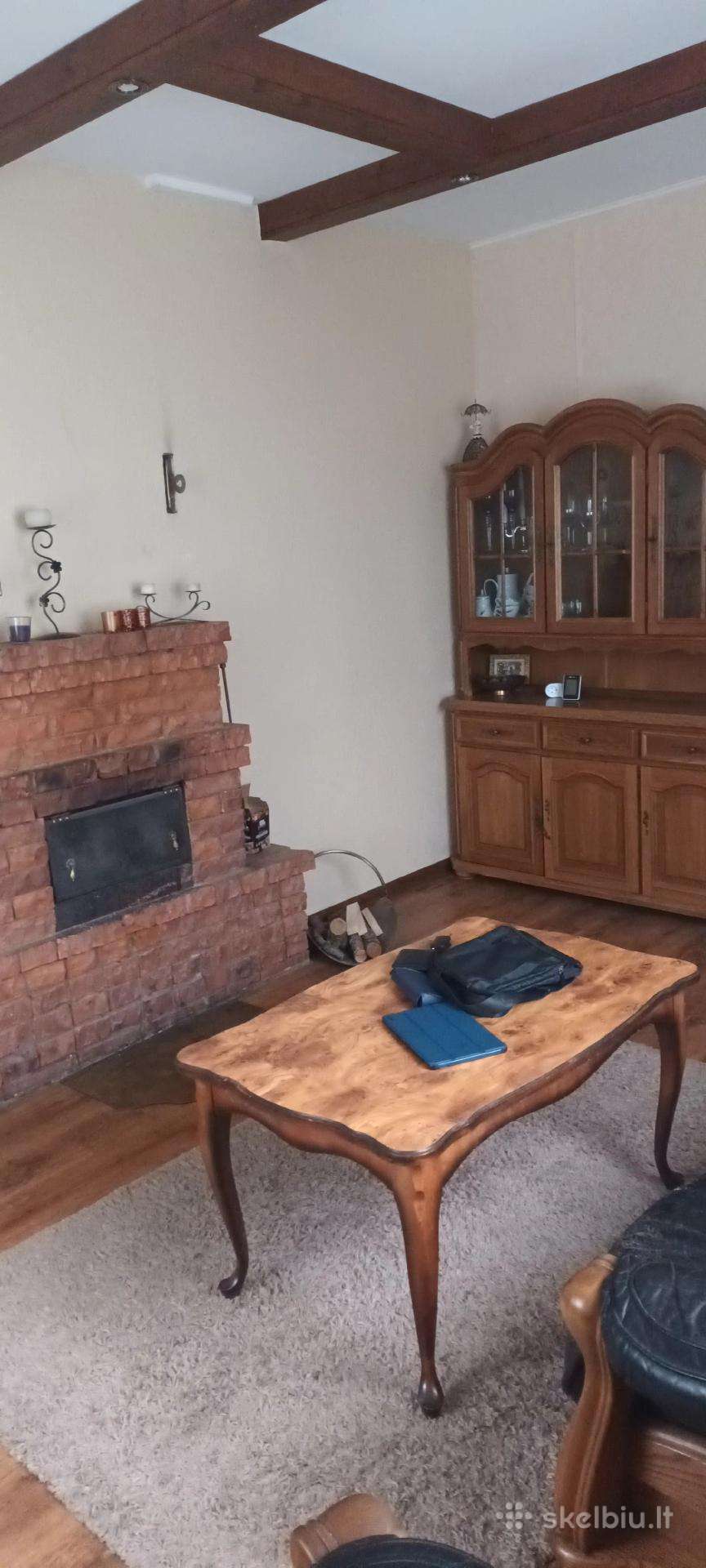 Nuomuojamas nedidelis namas Žaliakalnyje