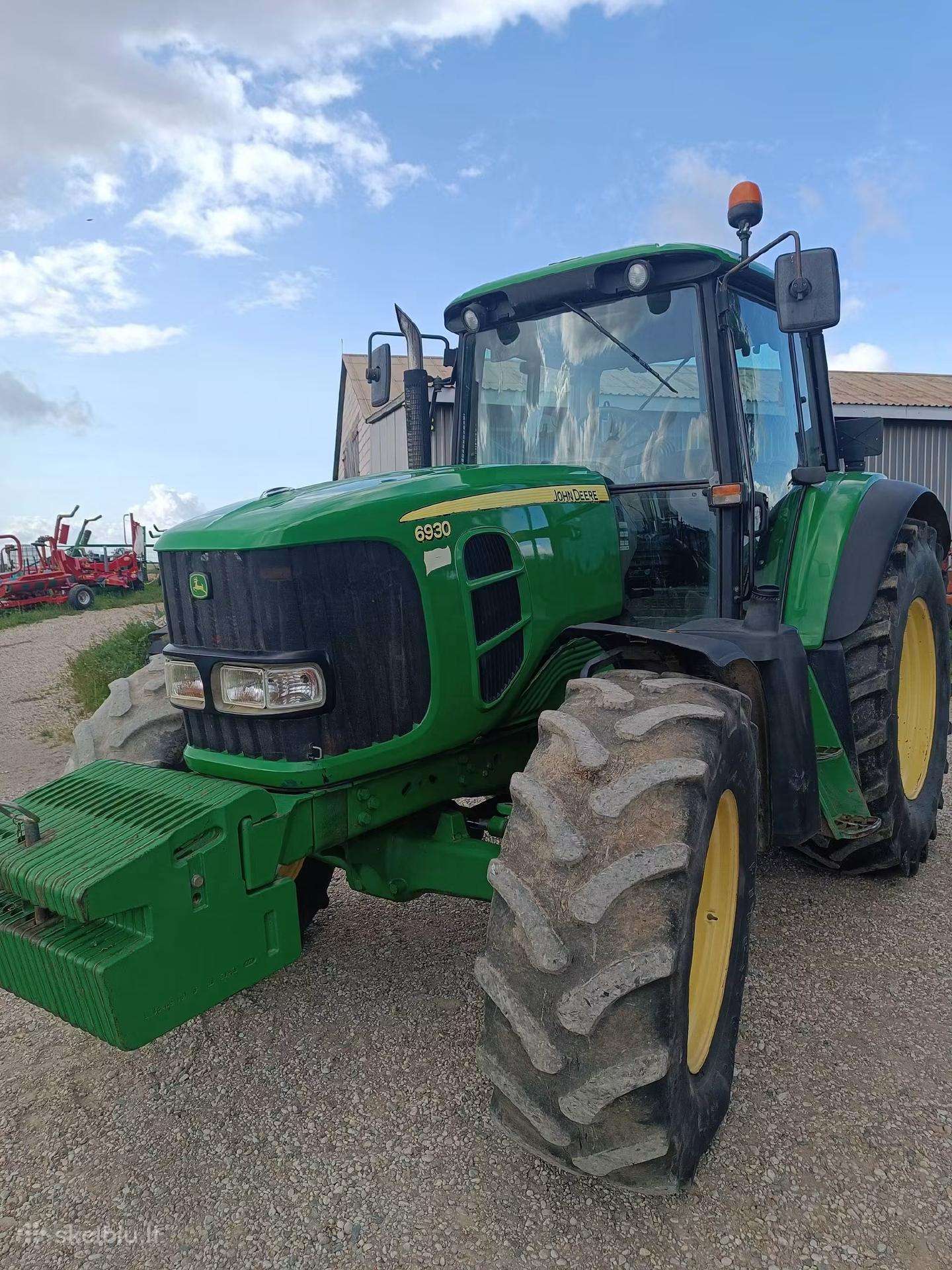 John Deere 6930, traktori