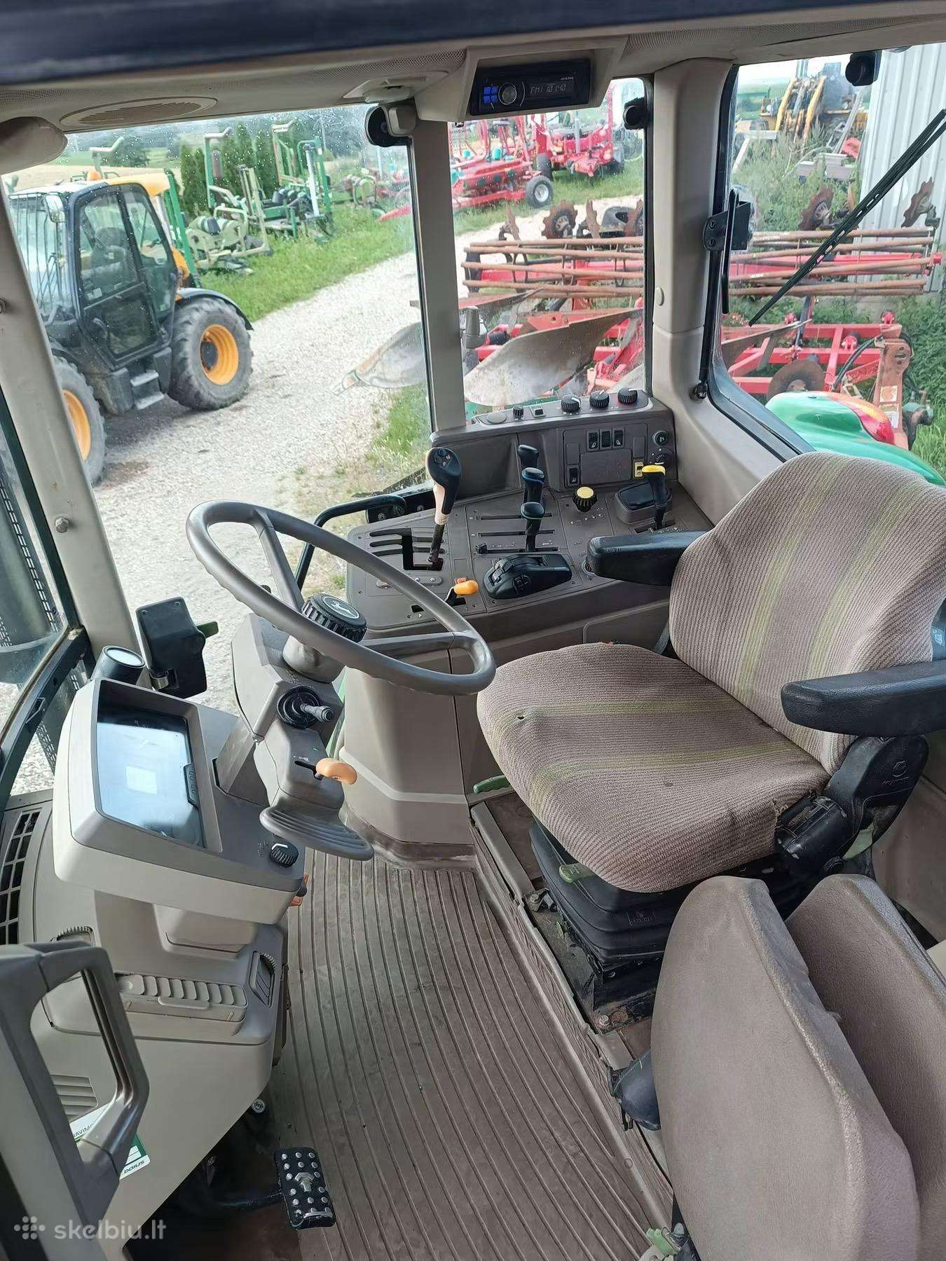 John Deere 6930, traktori