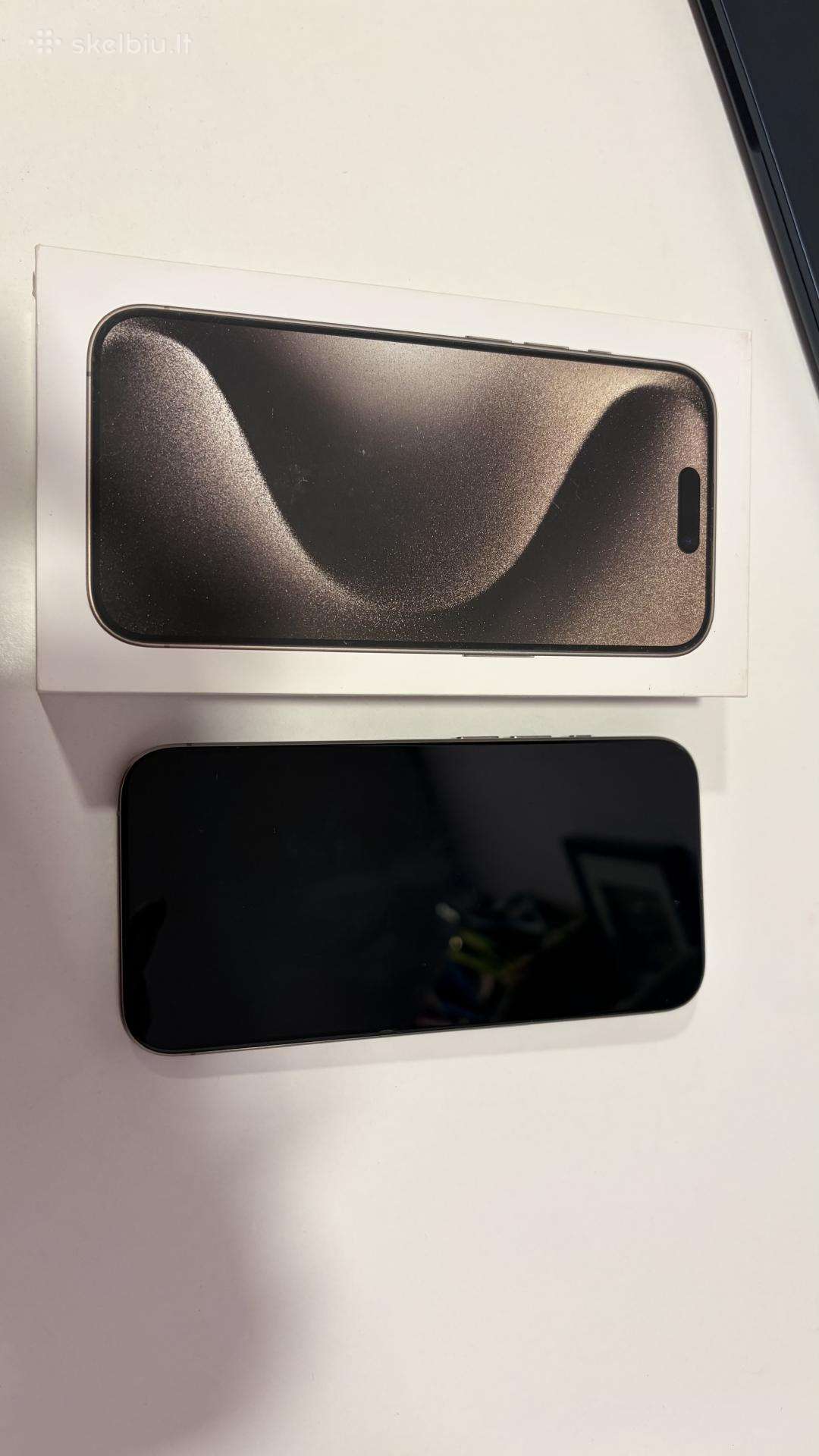 iPhone 15 pro 128gb