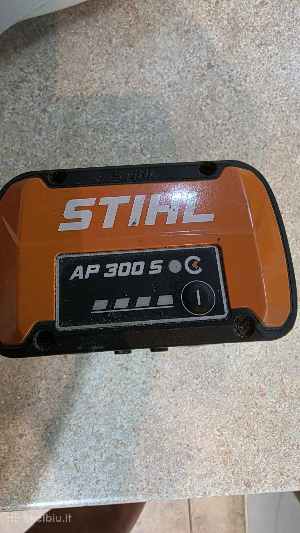 Stihl Msa 220 C + Ap 300 S Pjūklas