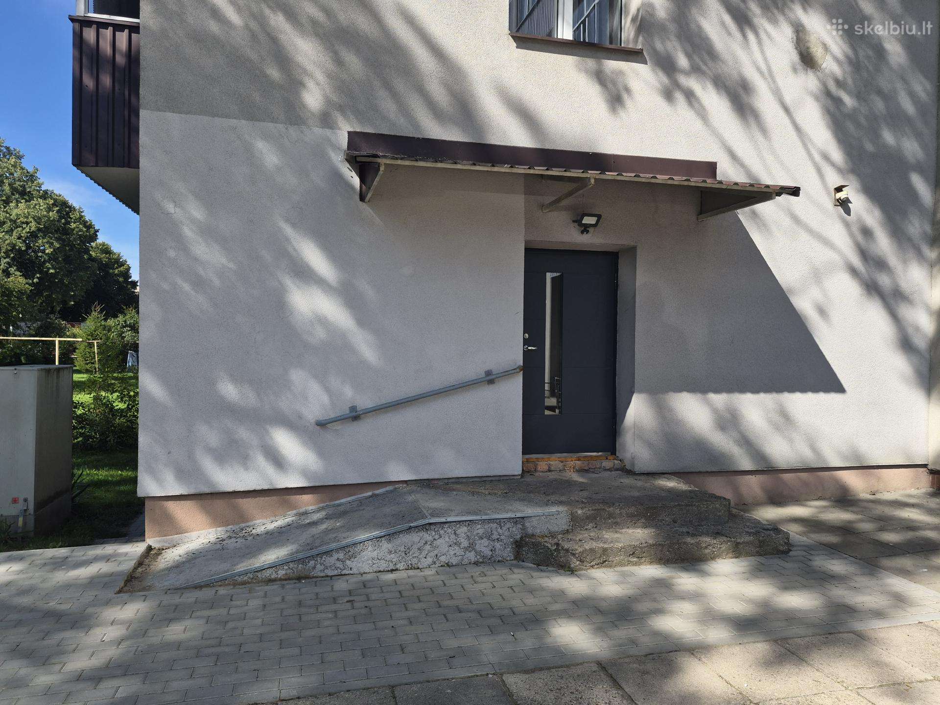 Parduodamos/išnuomuojamos patalpos