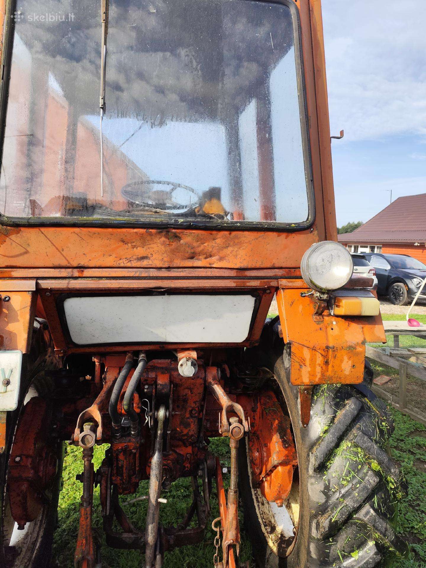 -Kita-, tractors