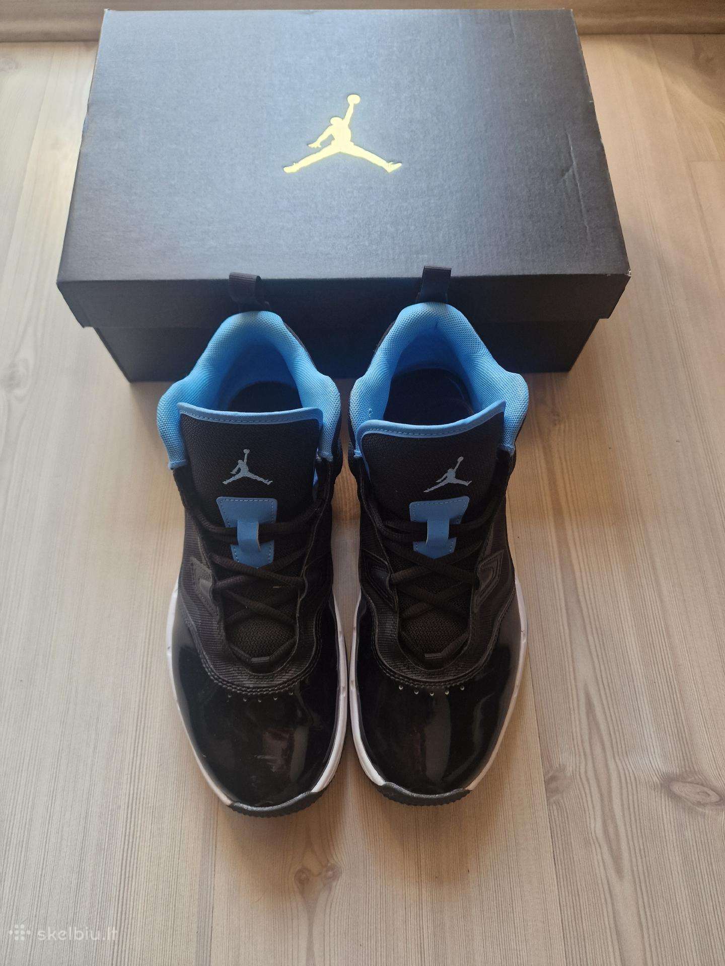 Jordan stay loyal 3 sportbačiai
