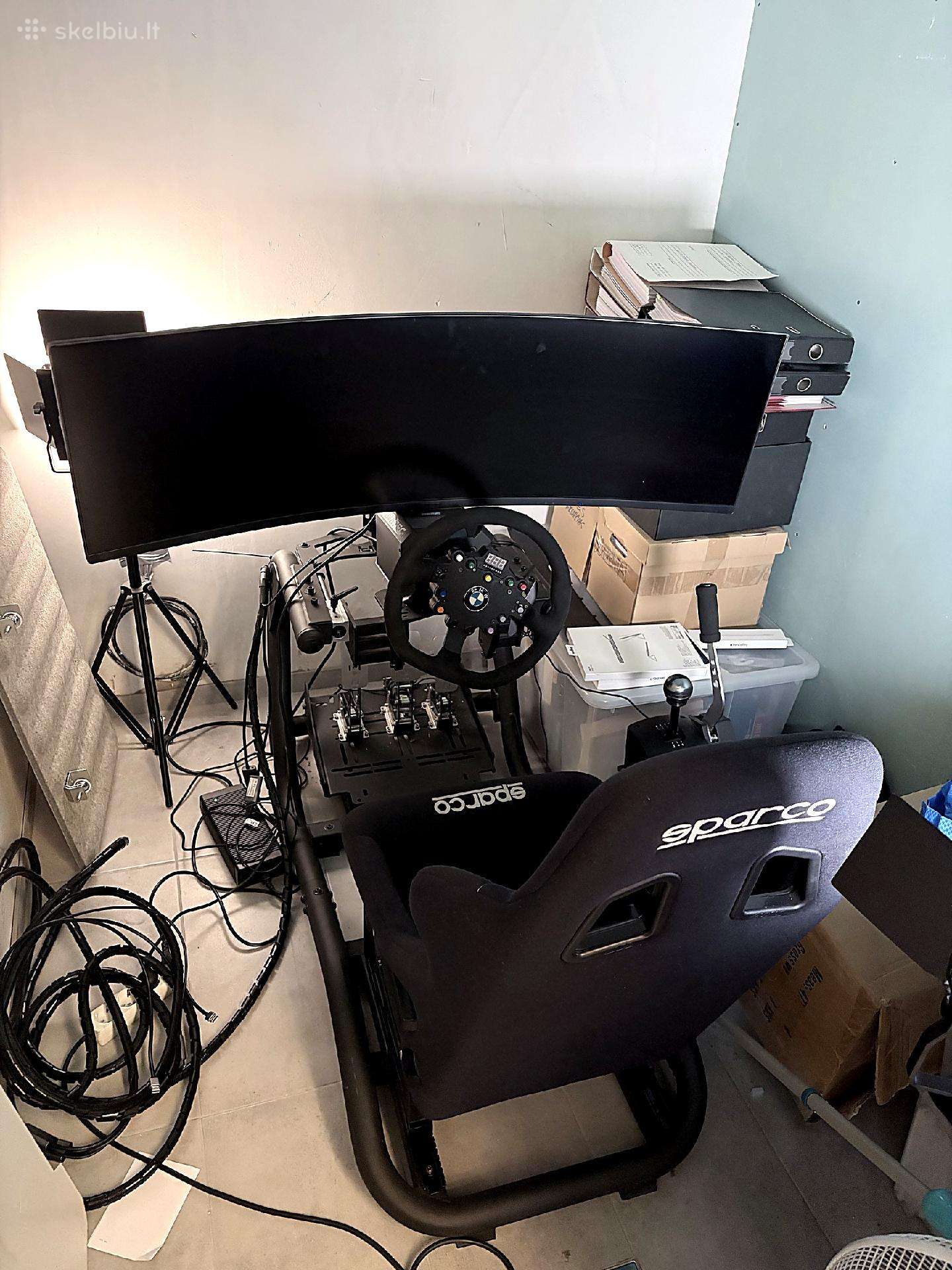 Sim racing Fanatec Dd1 20nm + Heusinkveld Sprint