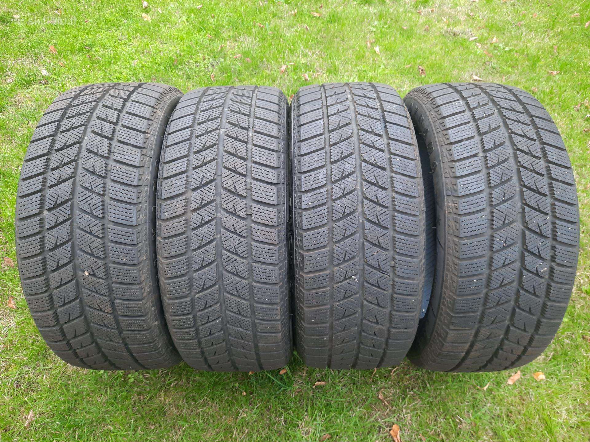 Parduodu geras žiemines padangas R17