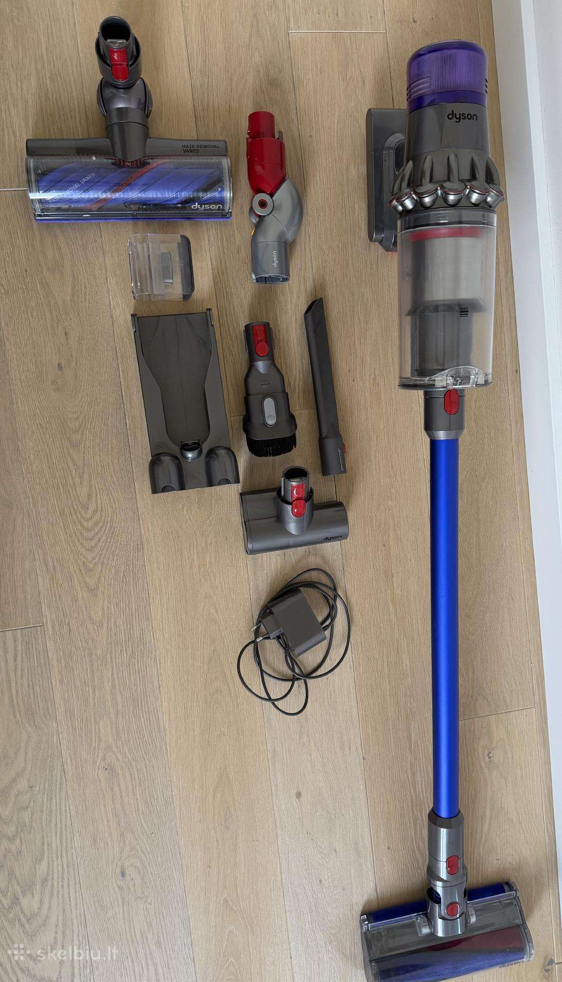 Dyson V11 Absolute