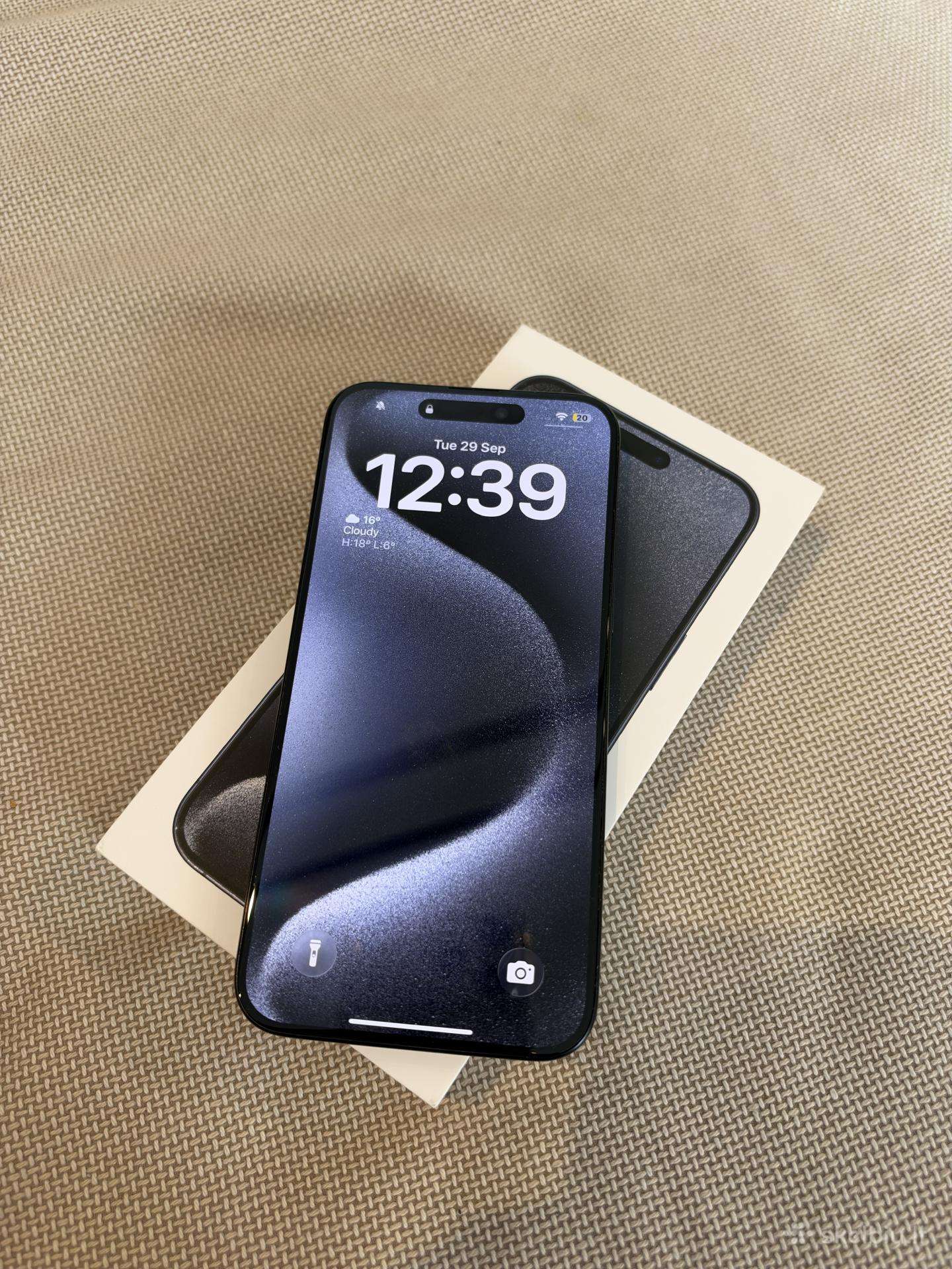 iPhone 15 pro max 256 GB