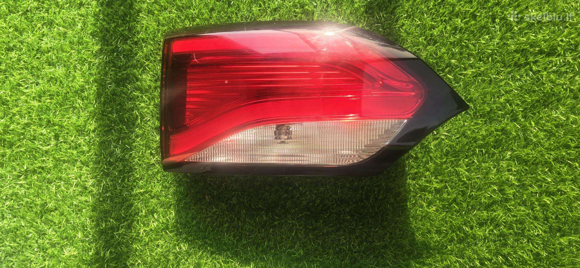 Chrysler Pacifica 2018 galine lempa