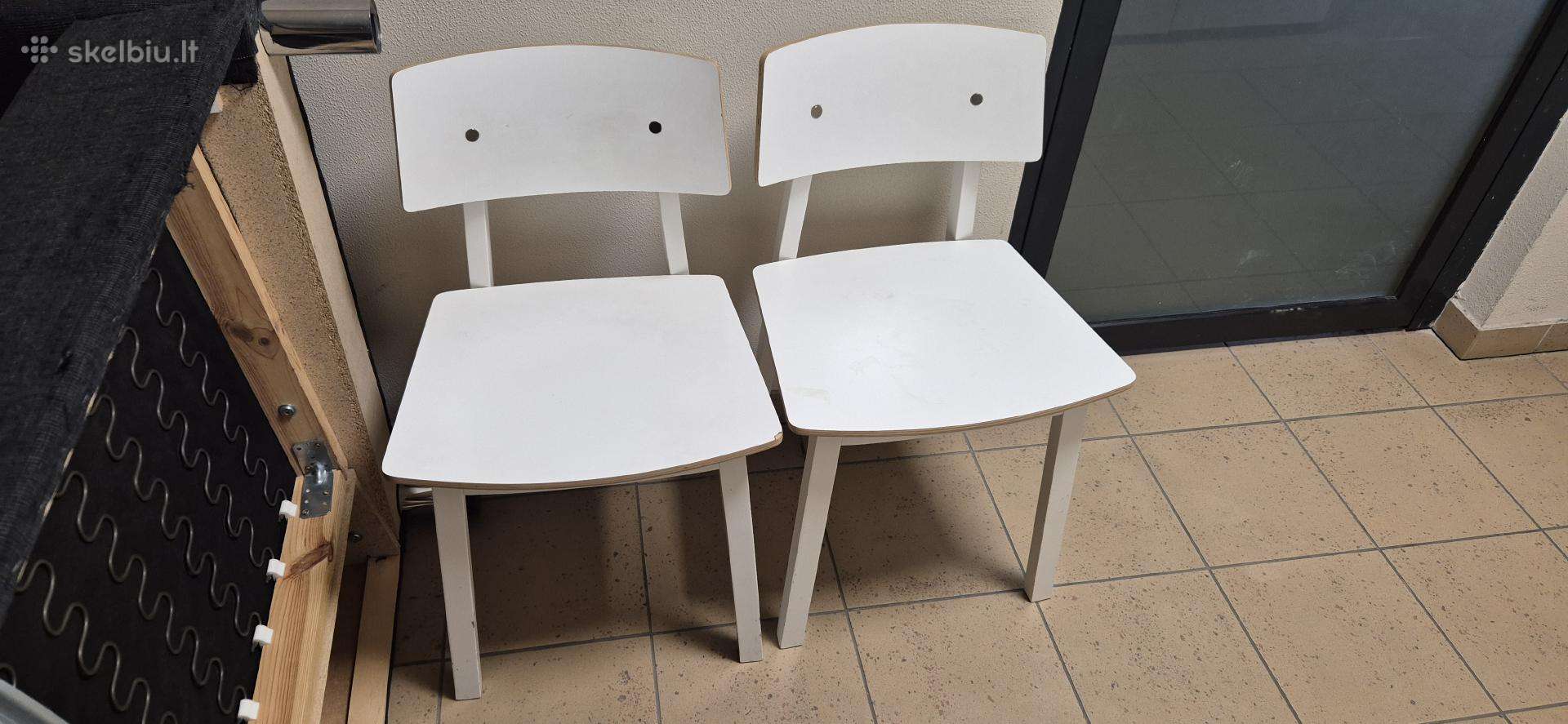 Dovanoju dvi kėdes