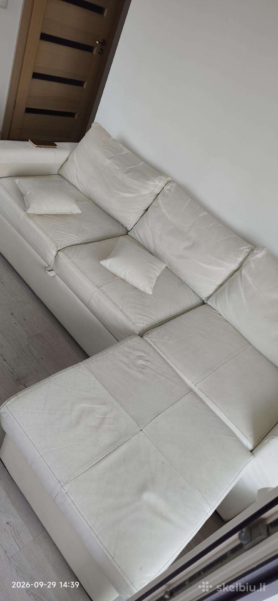 Odine sofa. lova