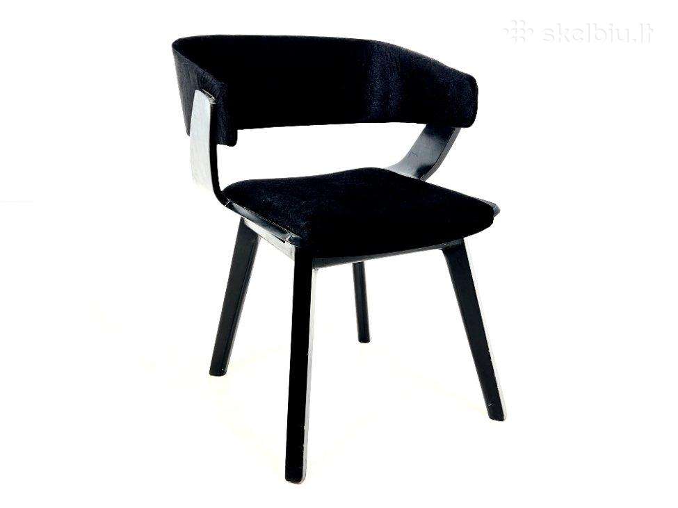 Mid century krėslas su juodu veliūru