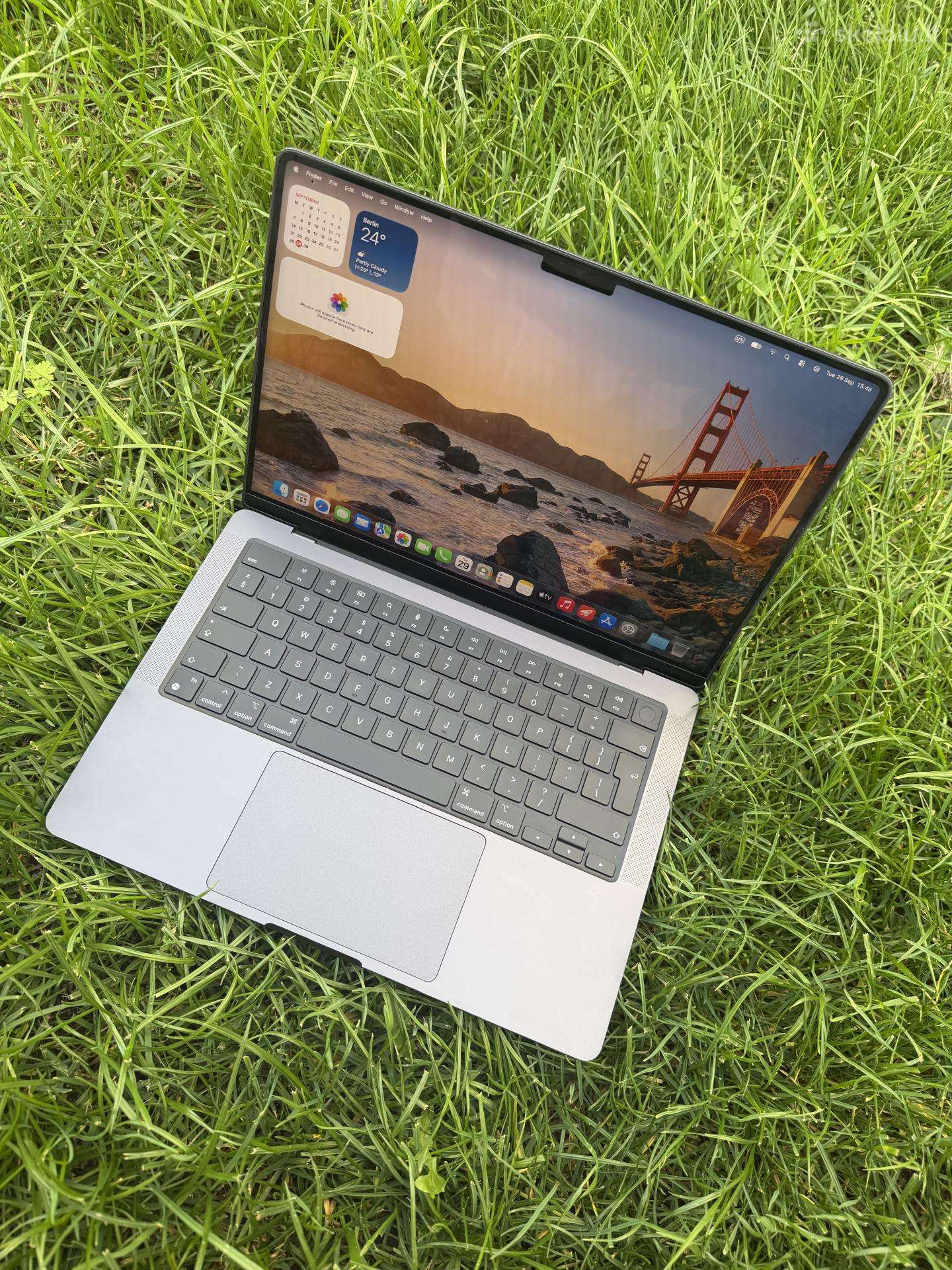 MacBook pro 14 m4 pro/24gb/512gb black