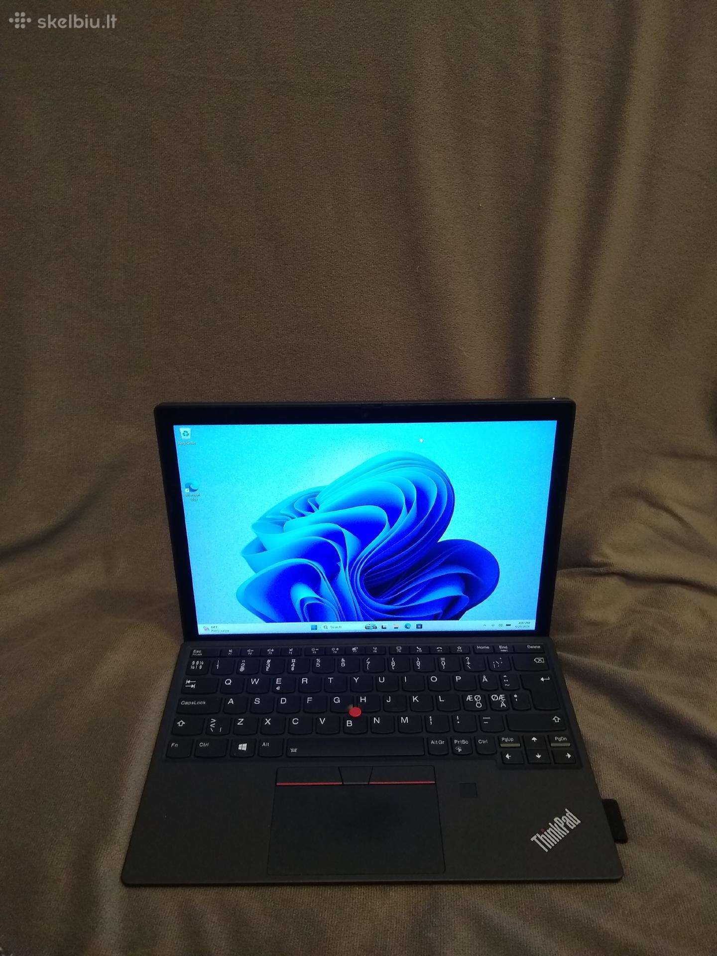 X12 i5-1130/16/12,3" Touch/2 in 1
