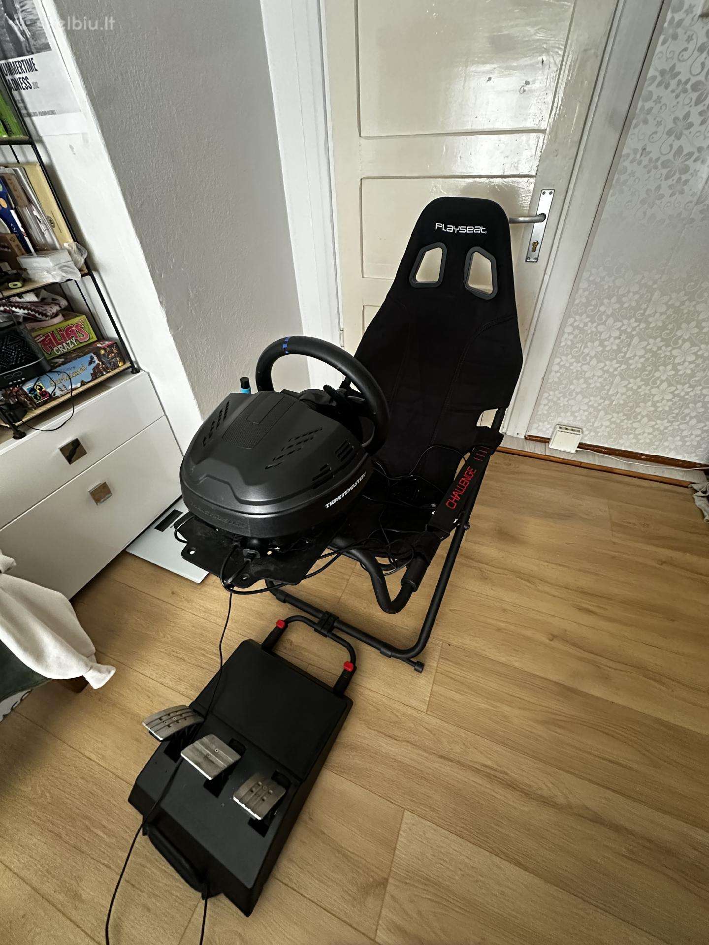 T300 su Playseat kede