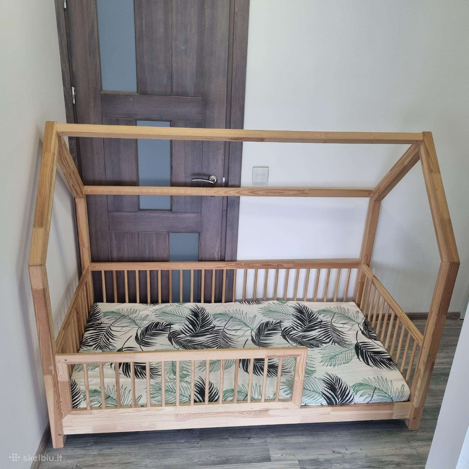 Skandinaviško stiliaus vaikiška lovytė