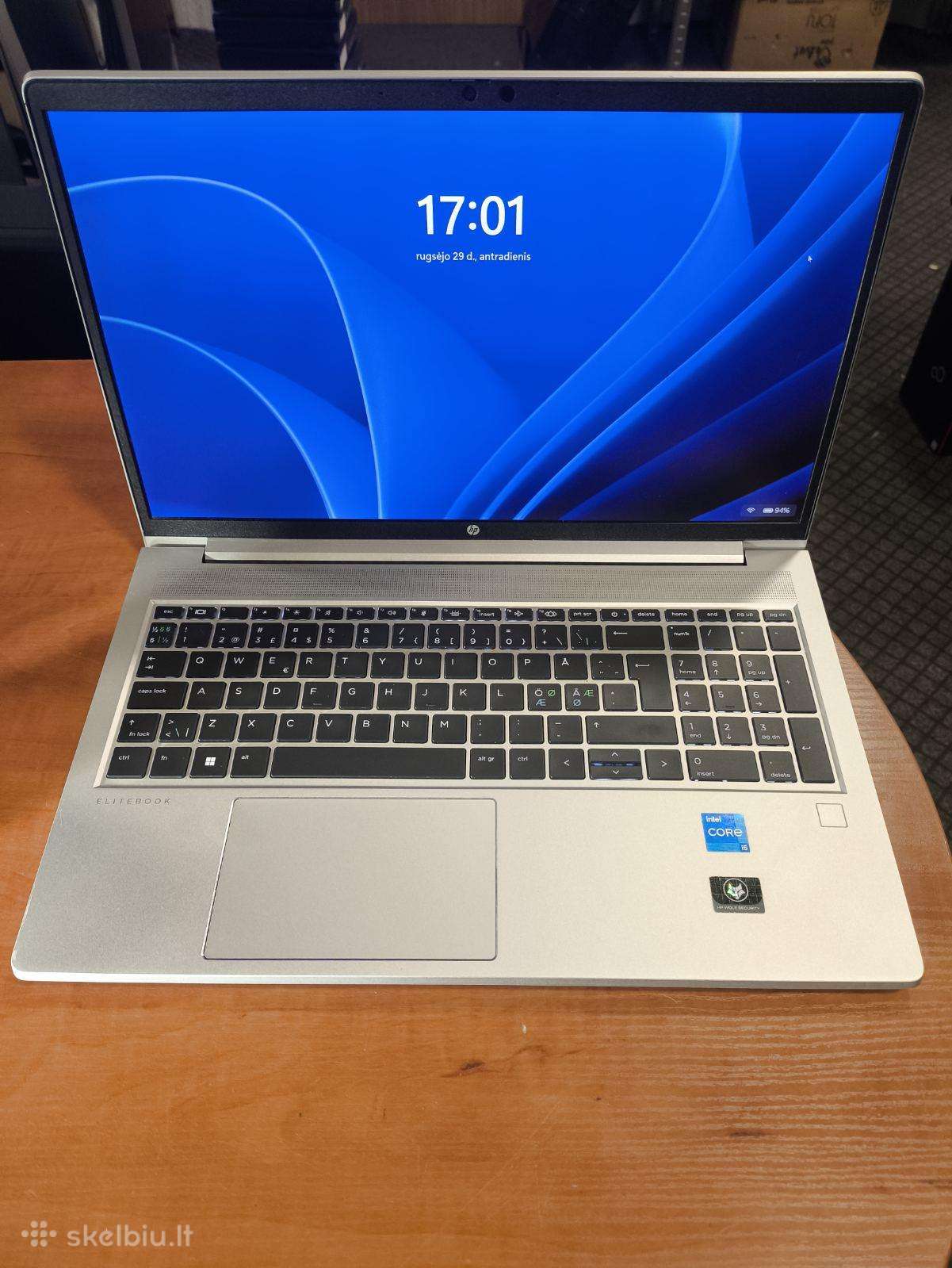 Elitebook 650 G9 15.6 i5-1235u 16gb 256gb SSD 28%