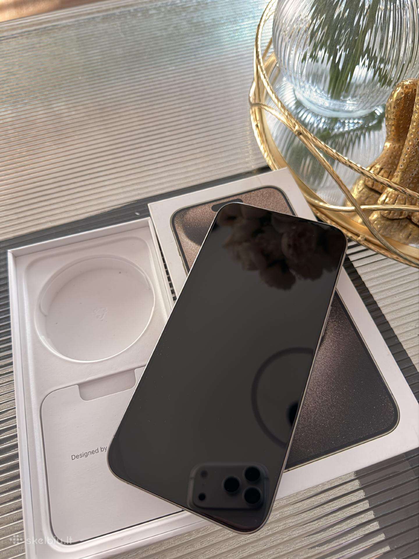 iPhone 15pro max 256gb