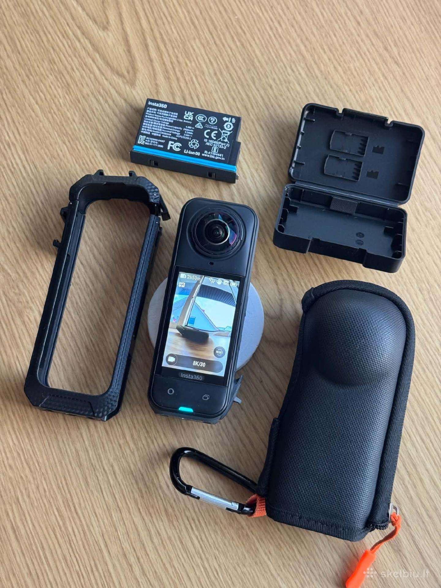Parduodama visas Insta360 x5 komplektas, 300€