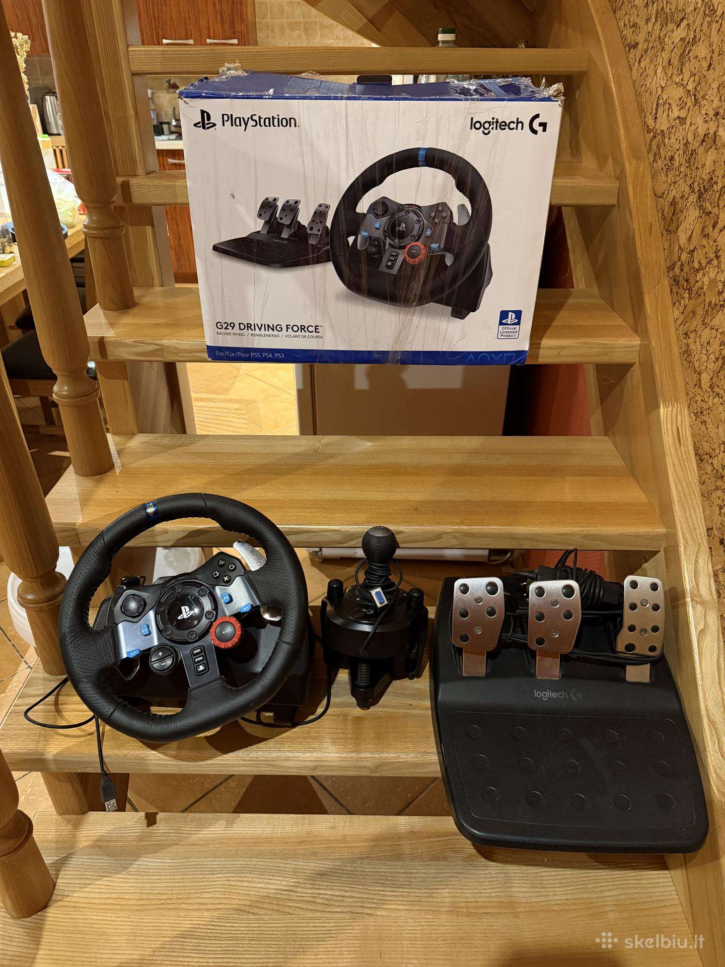 Logitech g29 vairo kompletas su pavaru svirtimi