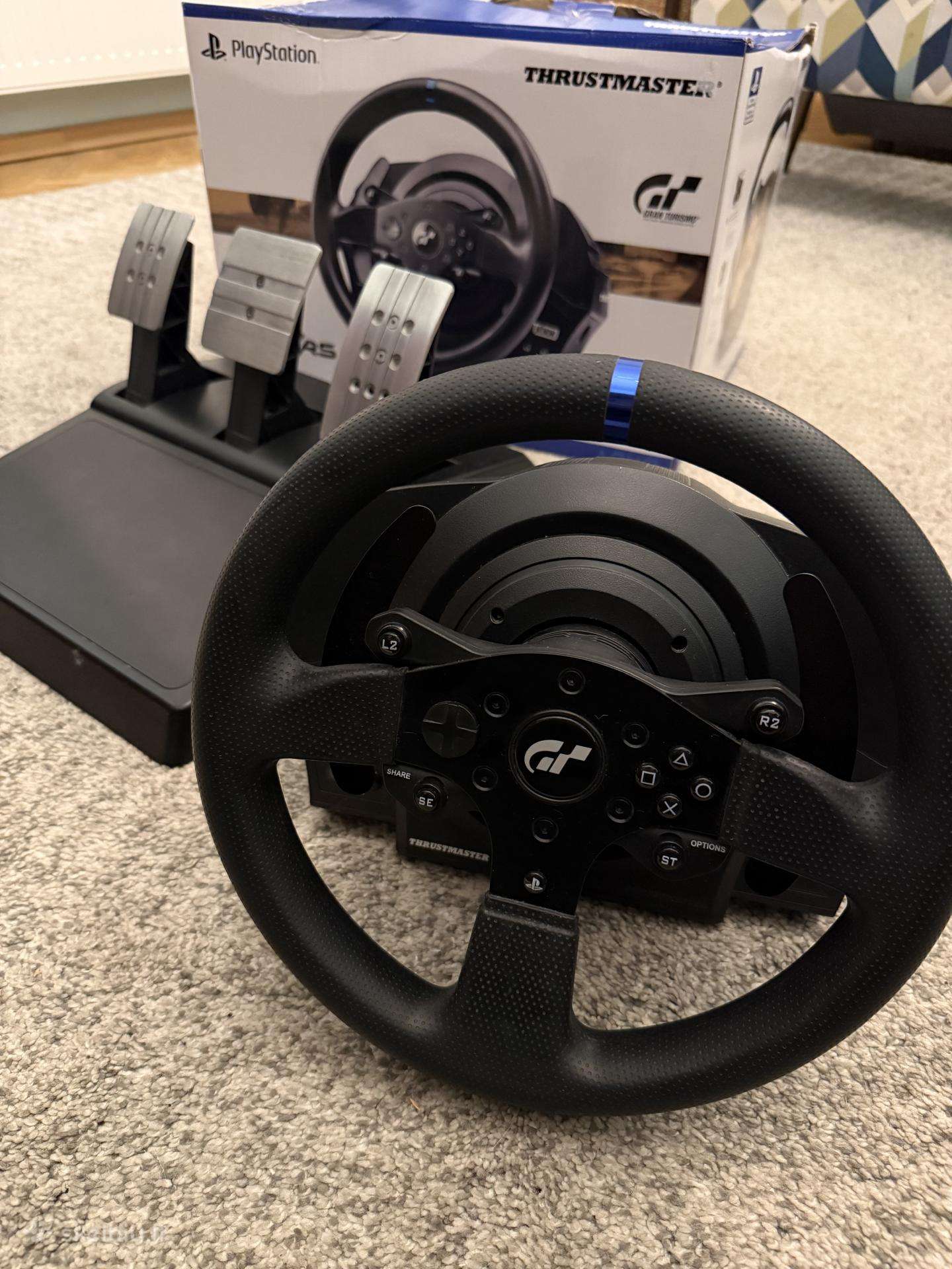 Thrustmaster t300rs GT žaidimu vairas