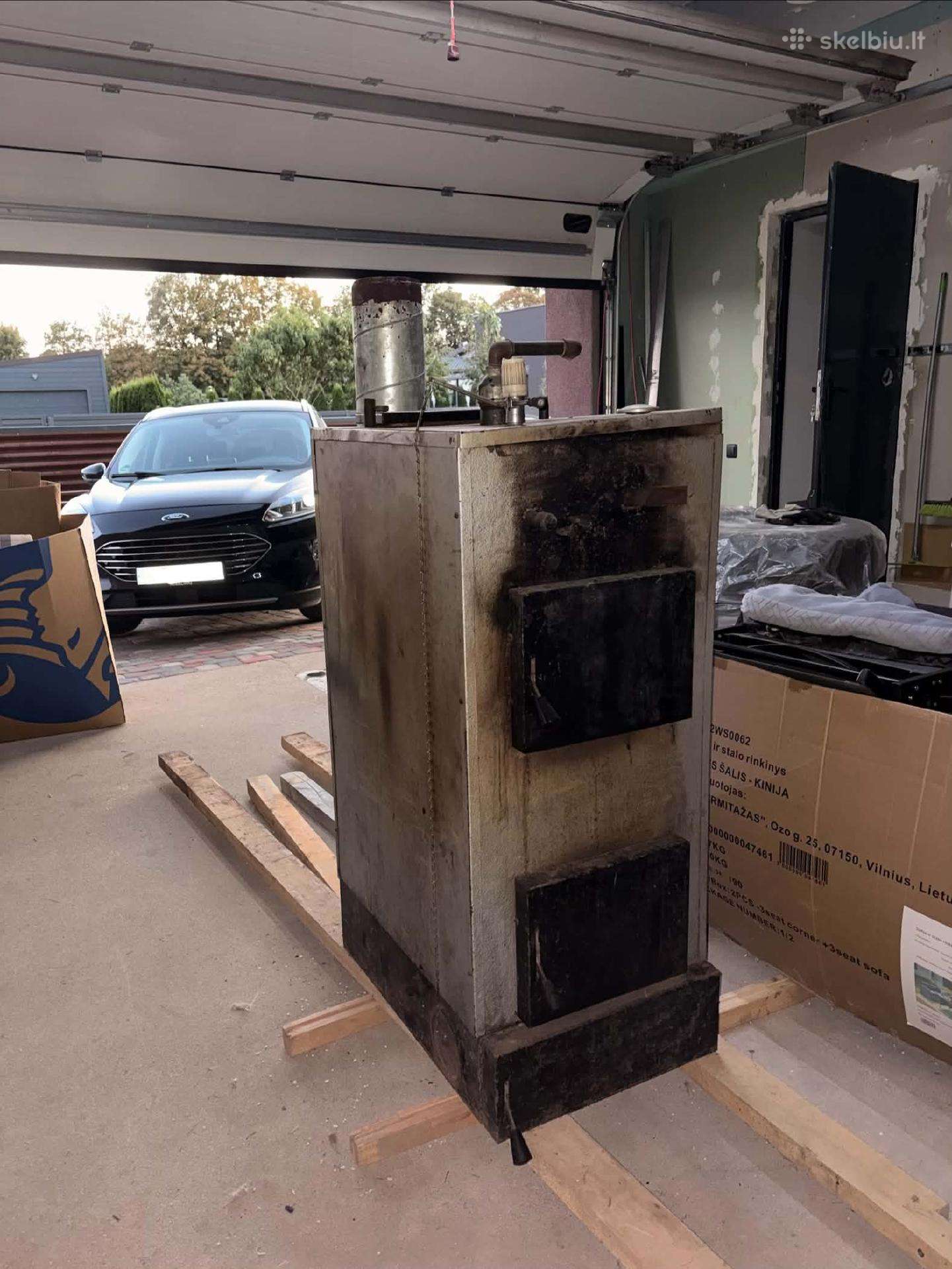 Kieto kuro katilas 200 eur.