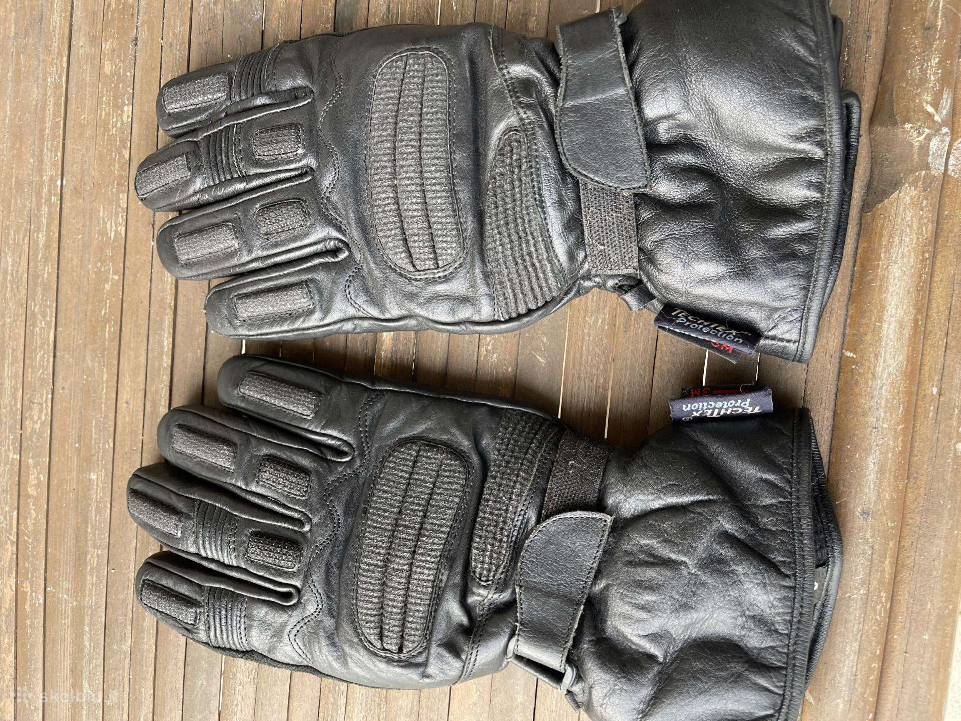Moto pirstines Thisulate protection