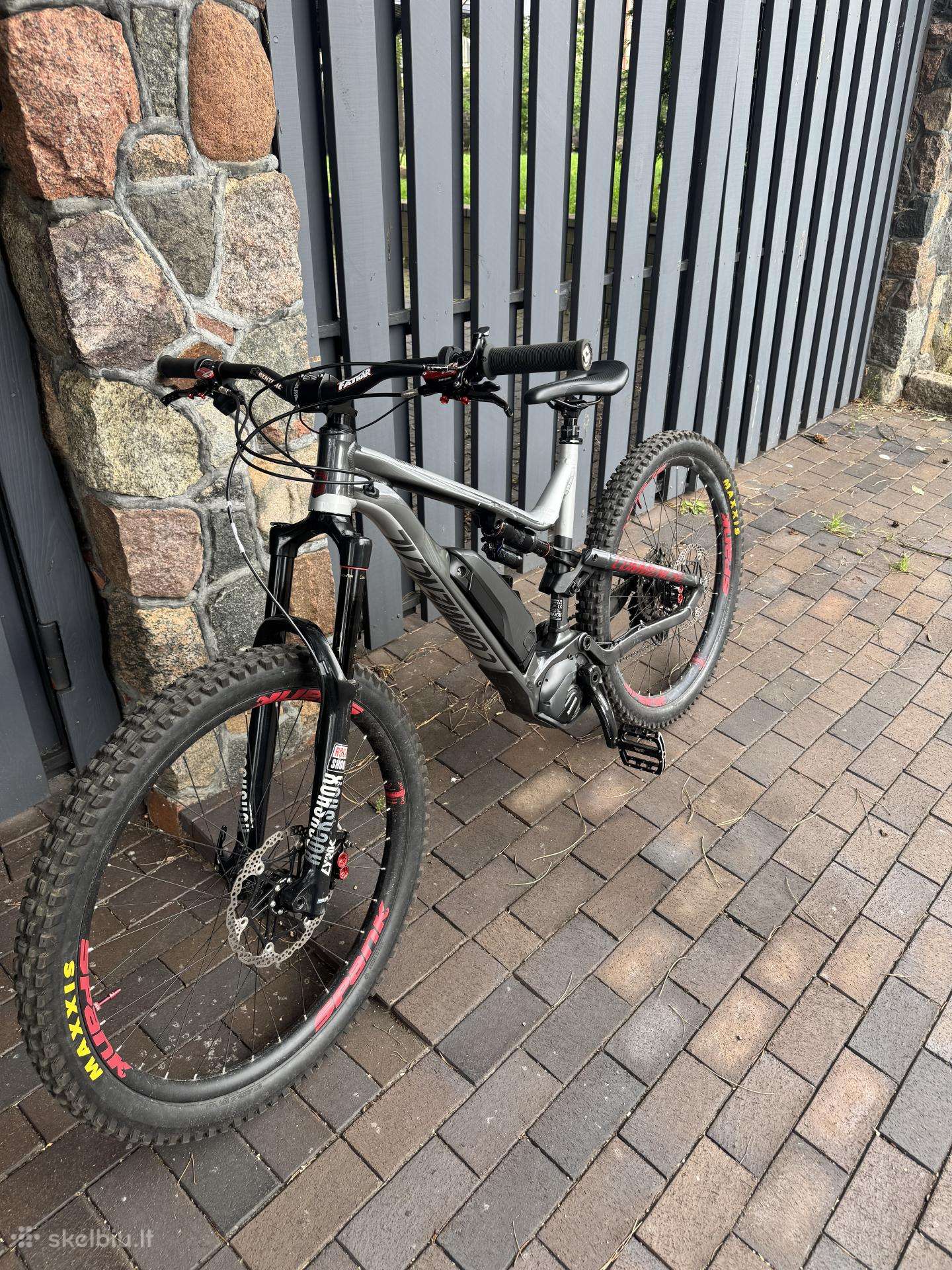 2019 Commencal Meta Power 27 Essential