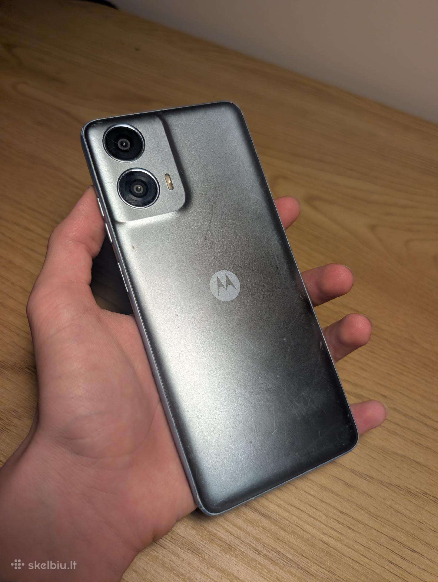 Motorola G24 power