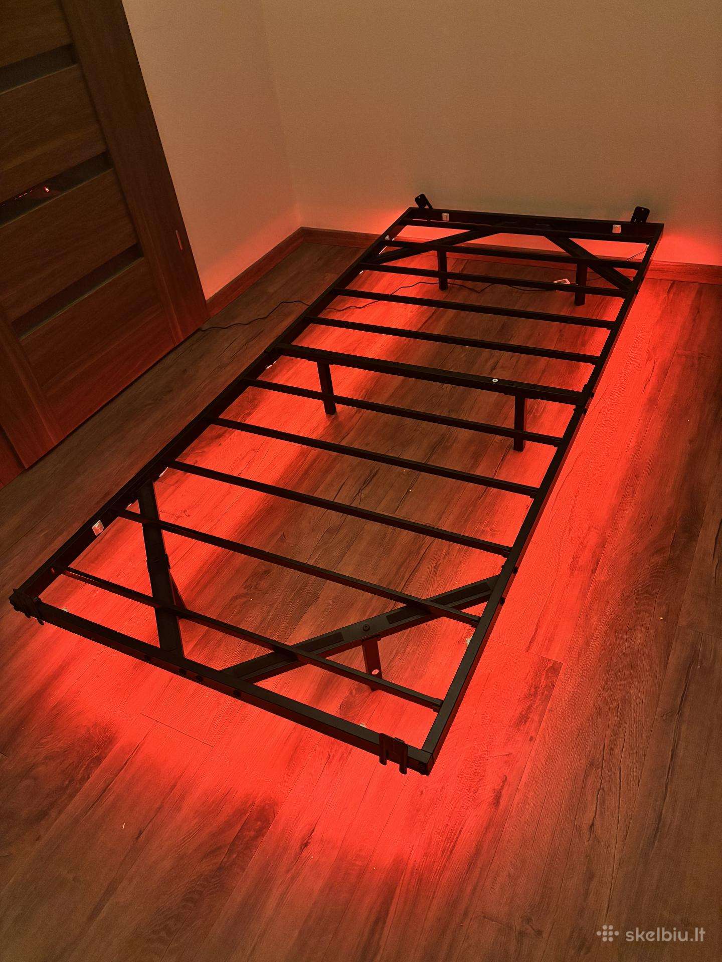Viengulės lovos 200x90 rėmas su rgb