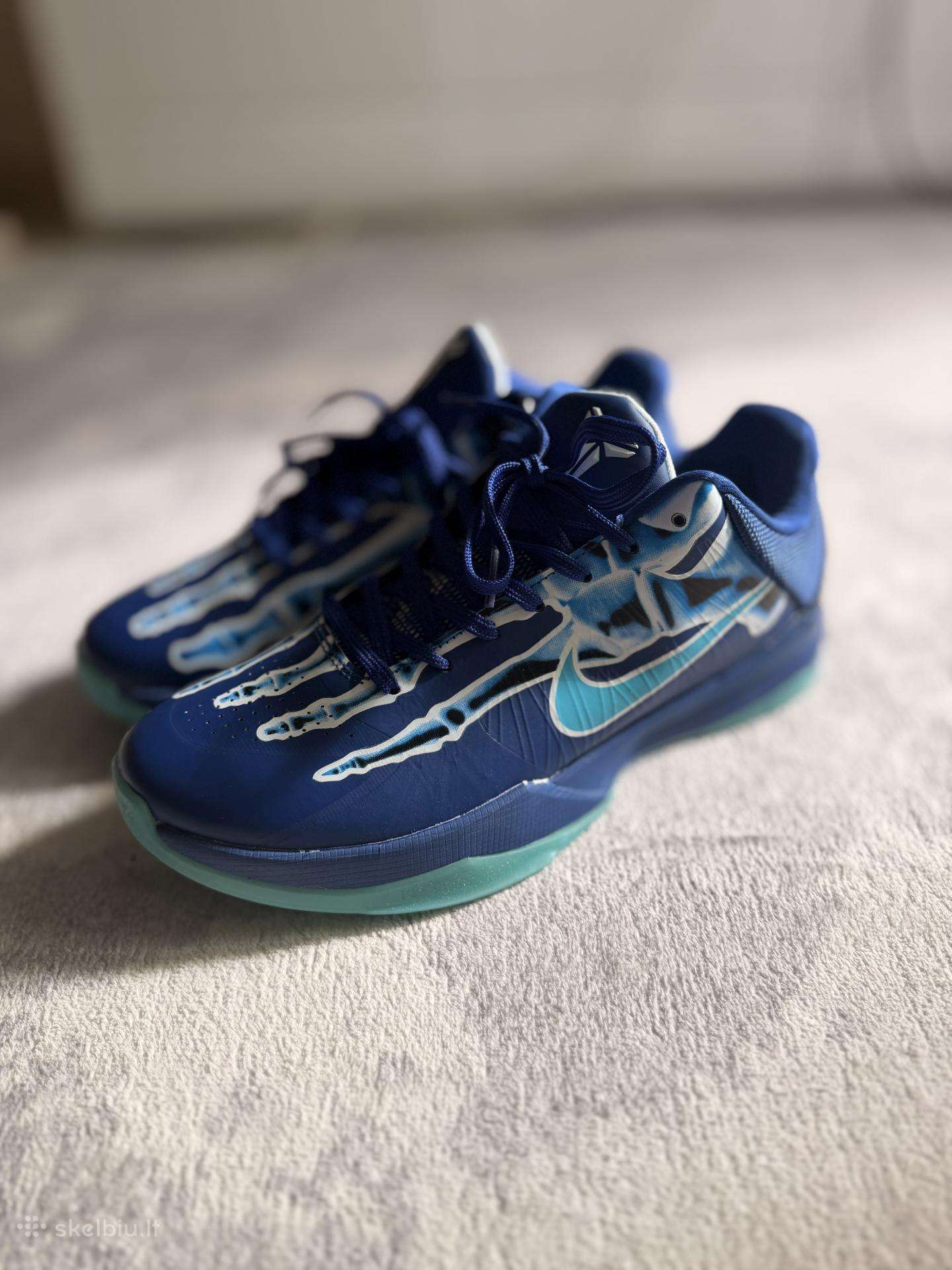 Kobe bateliai