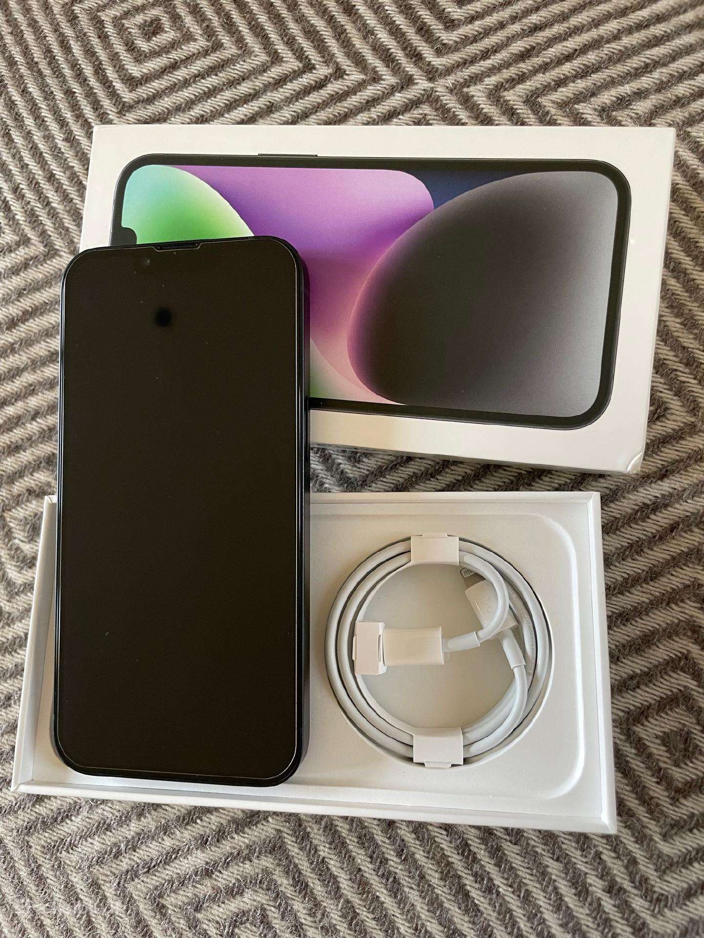 Puikaus stovio iPhone 14 256 GB