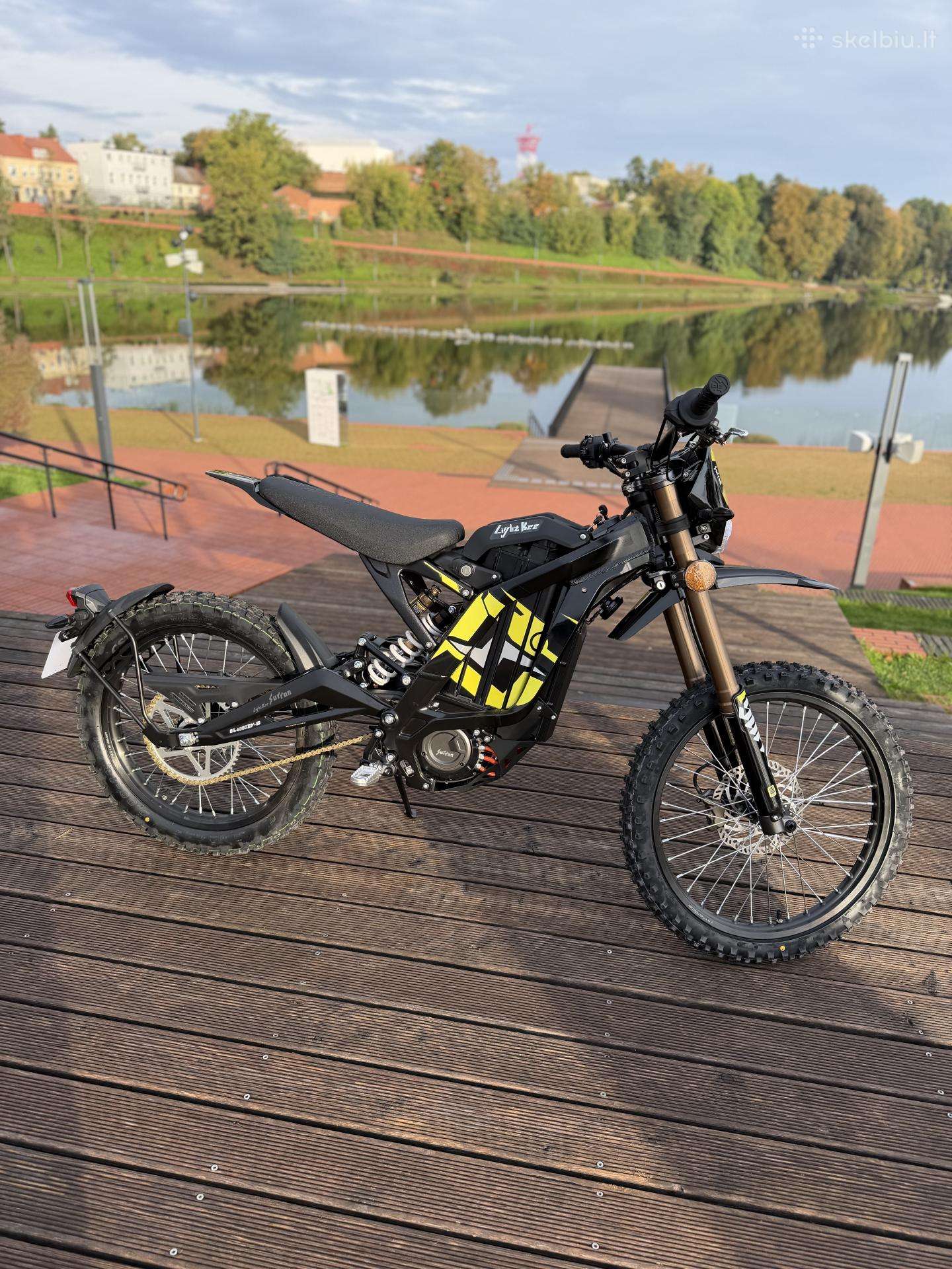 Elektrinis motociklas Surron Light Bee L1e 2026