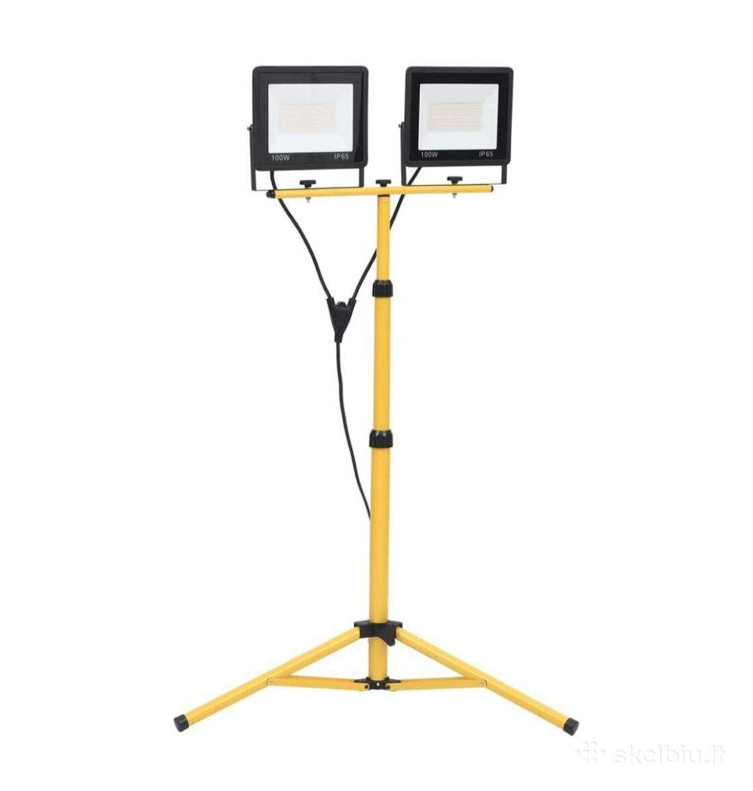 LED pastatomi prožektoriai 2x100w