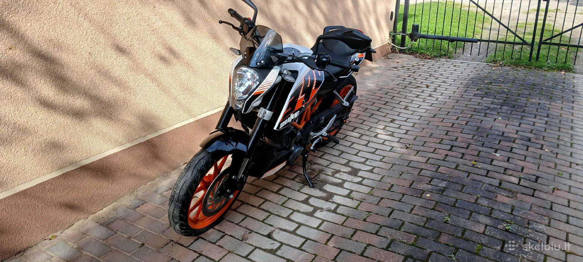 KTM Duke 390