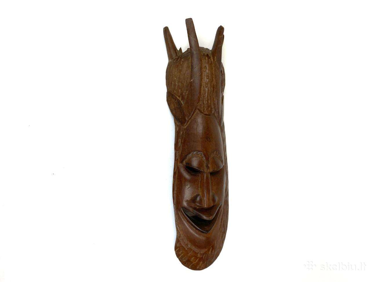 Pakabinama afrikietiška kaukė