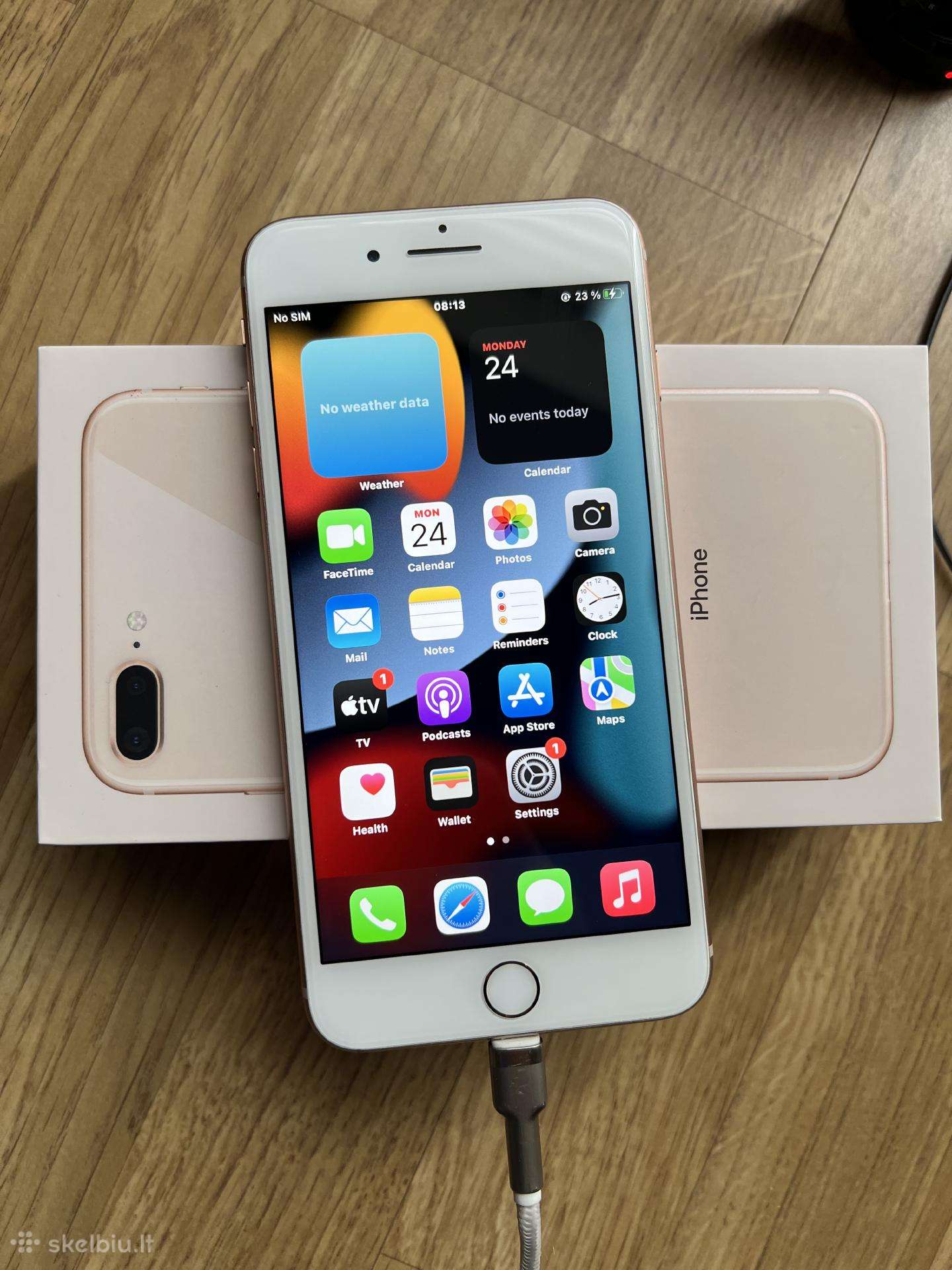 iPhone 8 plus 64gb
