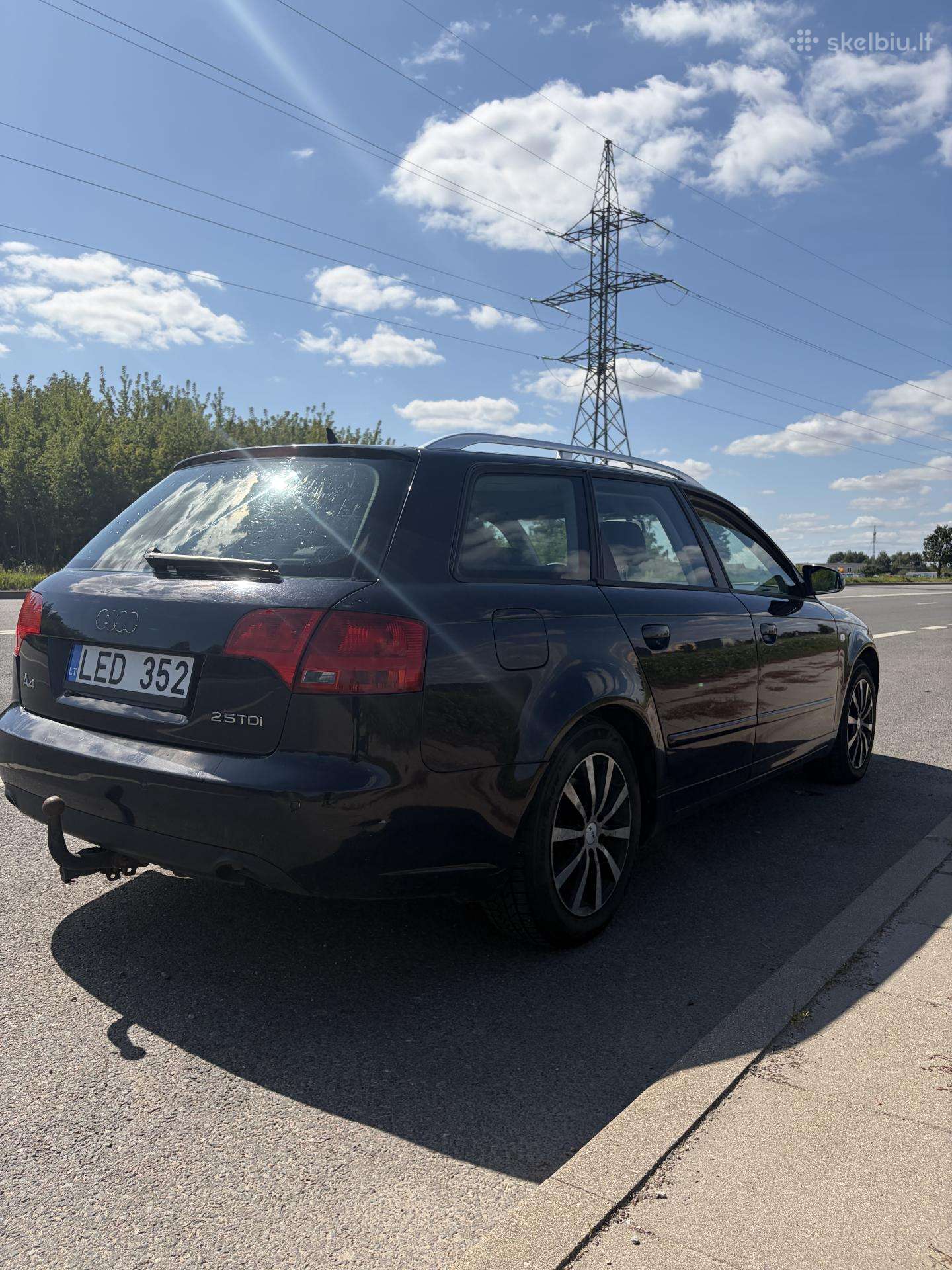 Parduodamas Audi a4 automobilis