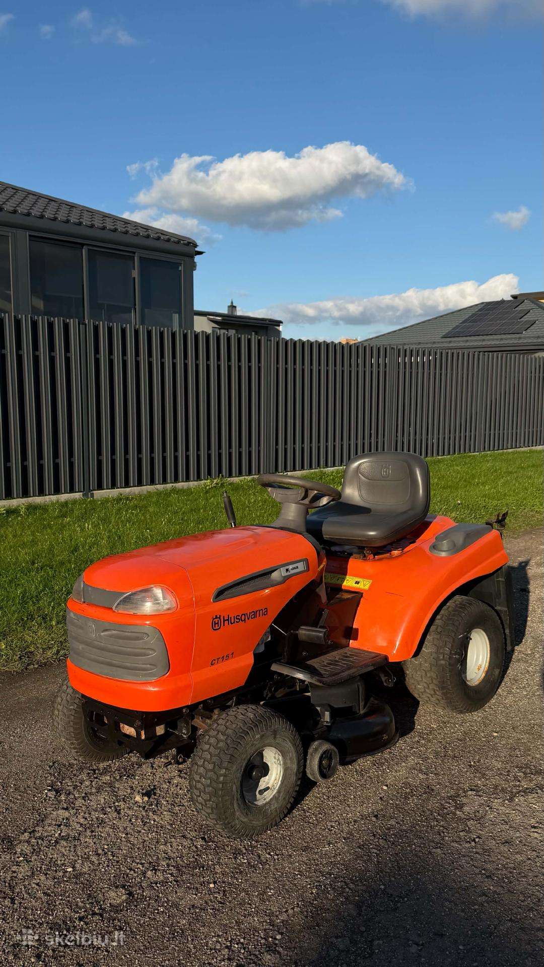 Husqvarna Ct151 Sodo traktoriukas