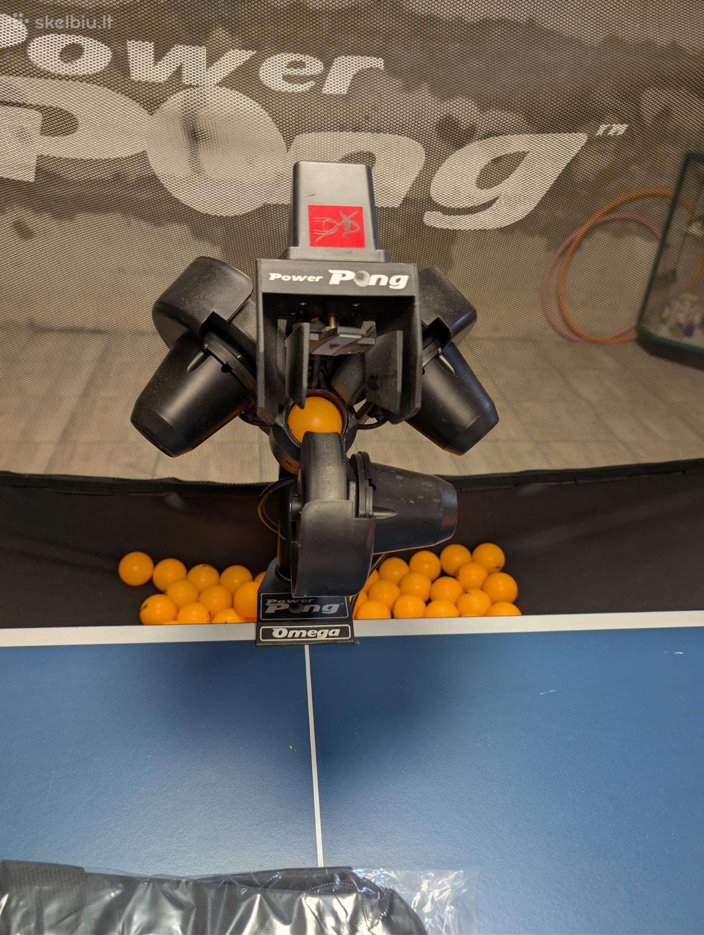 Stalo teniso robotas Powerpong Omega