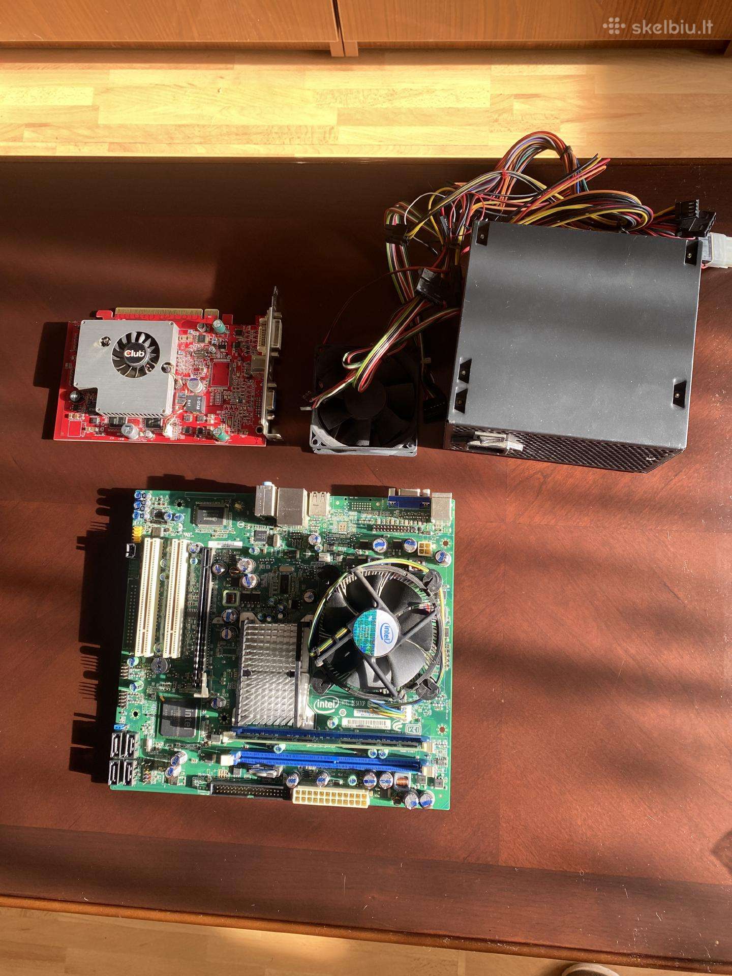 Parduodamos pc dalys