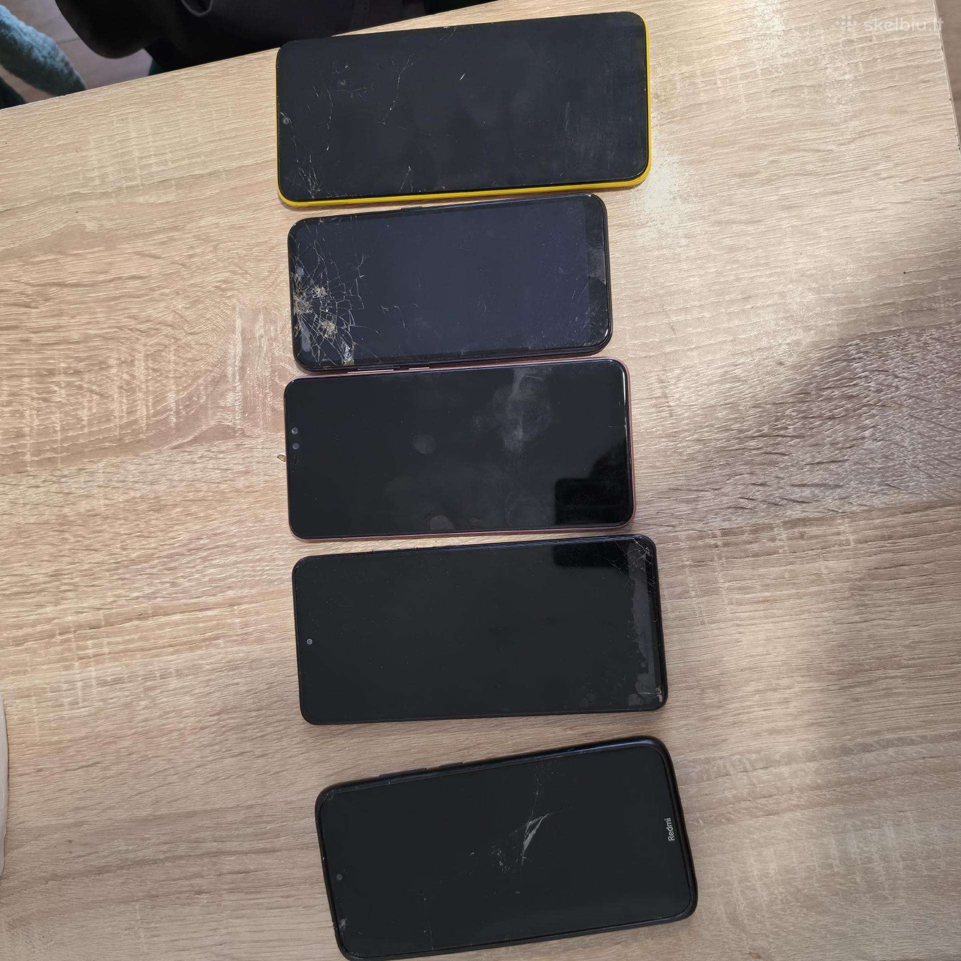 5 telefonai duze visu ekranai